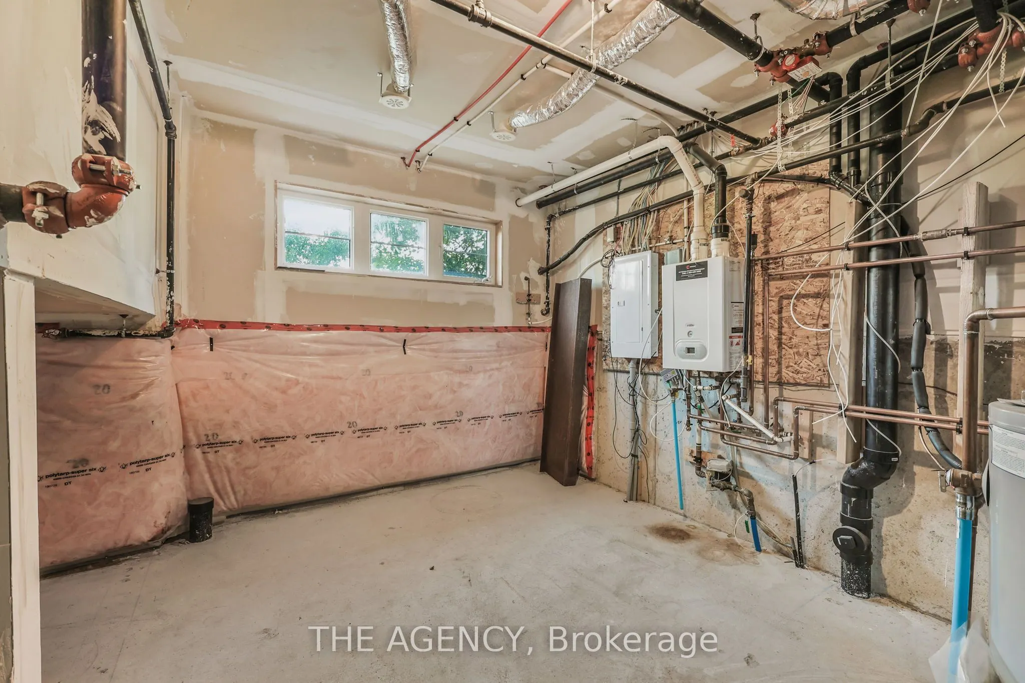2566 Rosedrop Path, #168