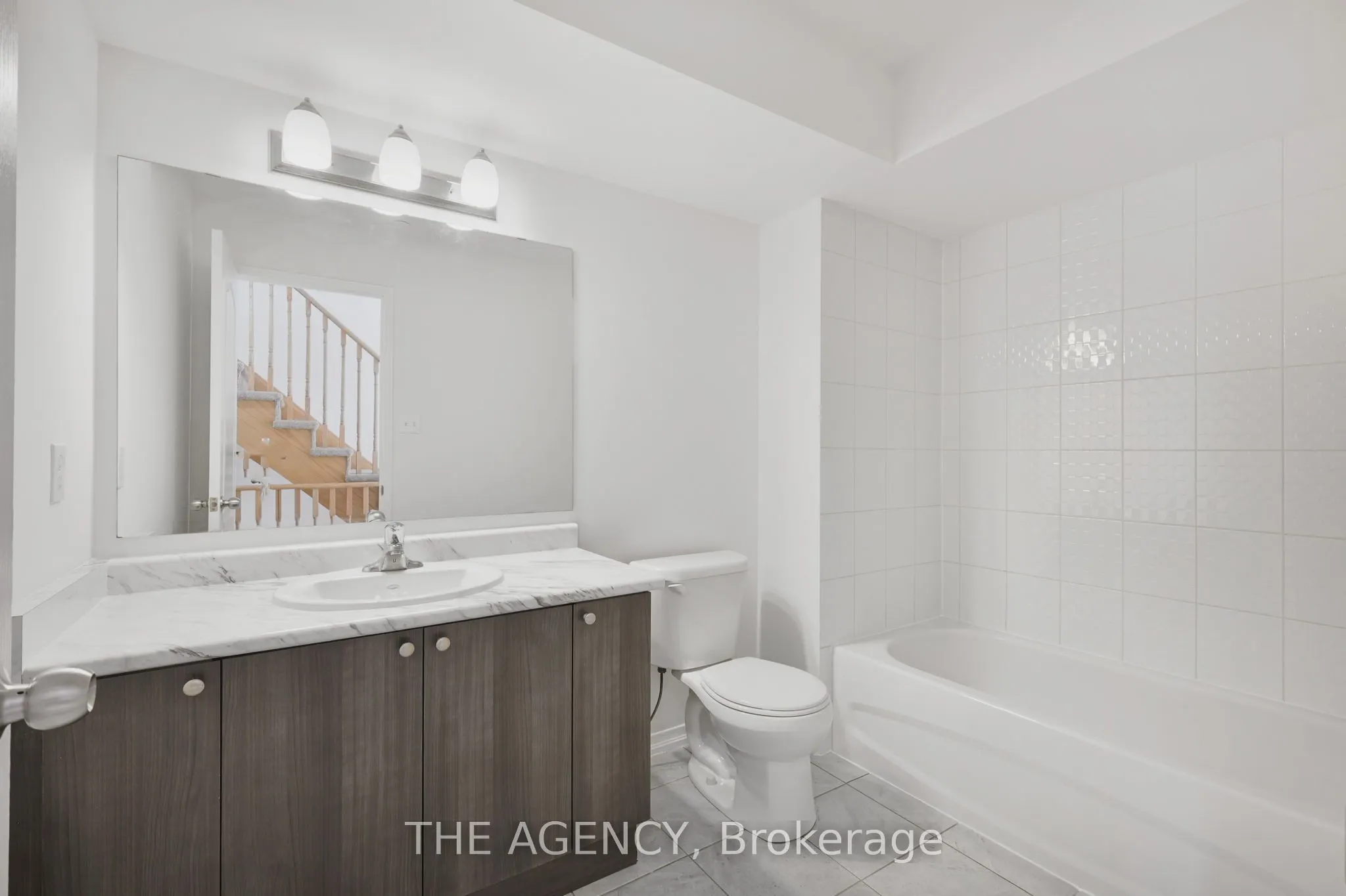 2566 Rosedrop Path, #168