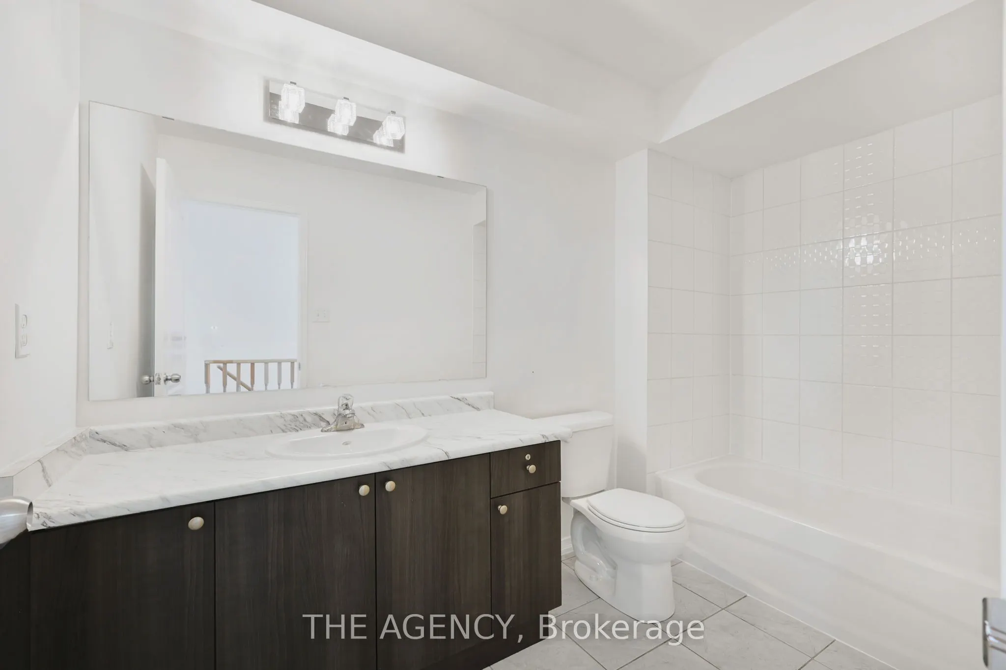 2566 Rosedrop Path, #168