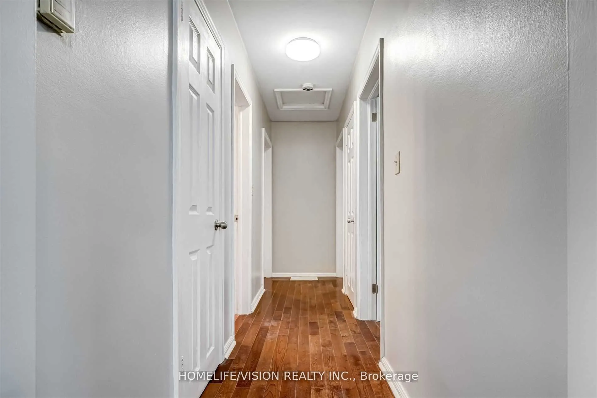 65 Ellington Drive E, #Main