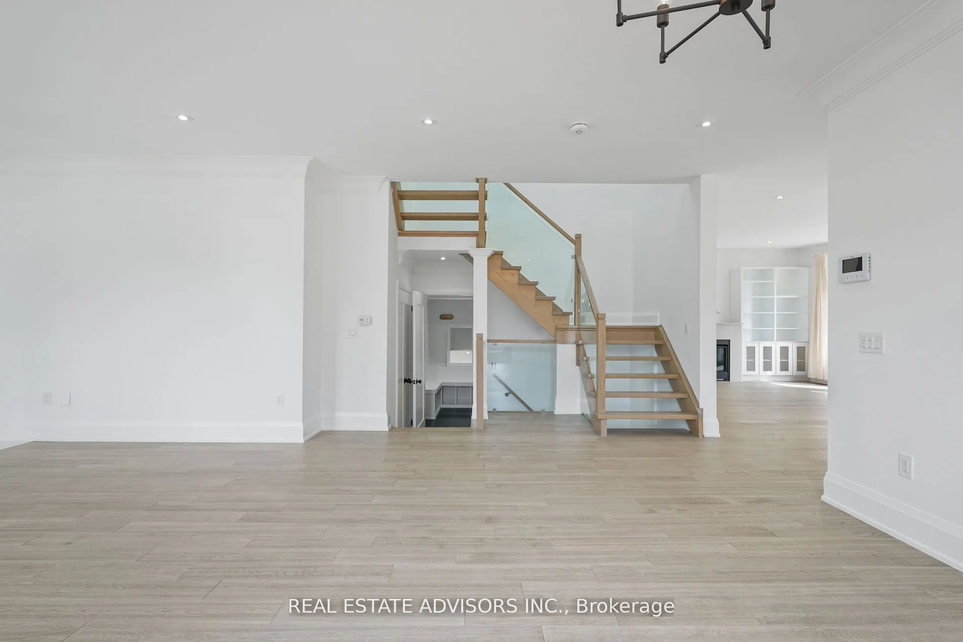 69 Fenwood Heights