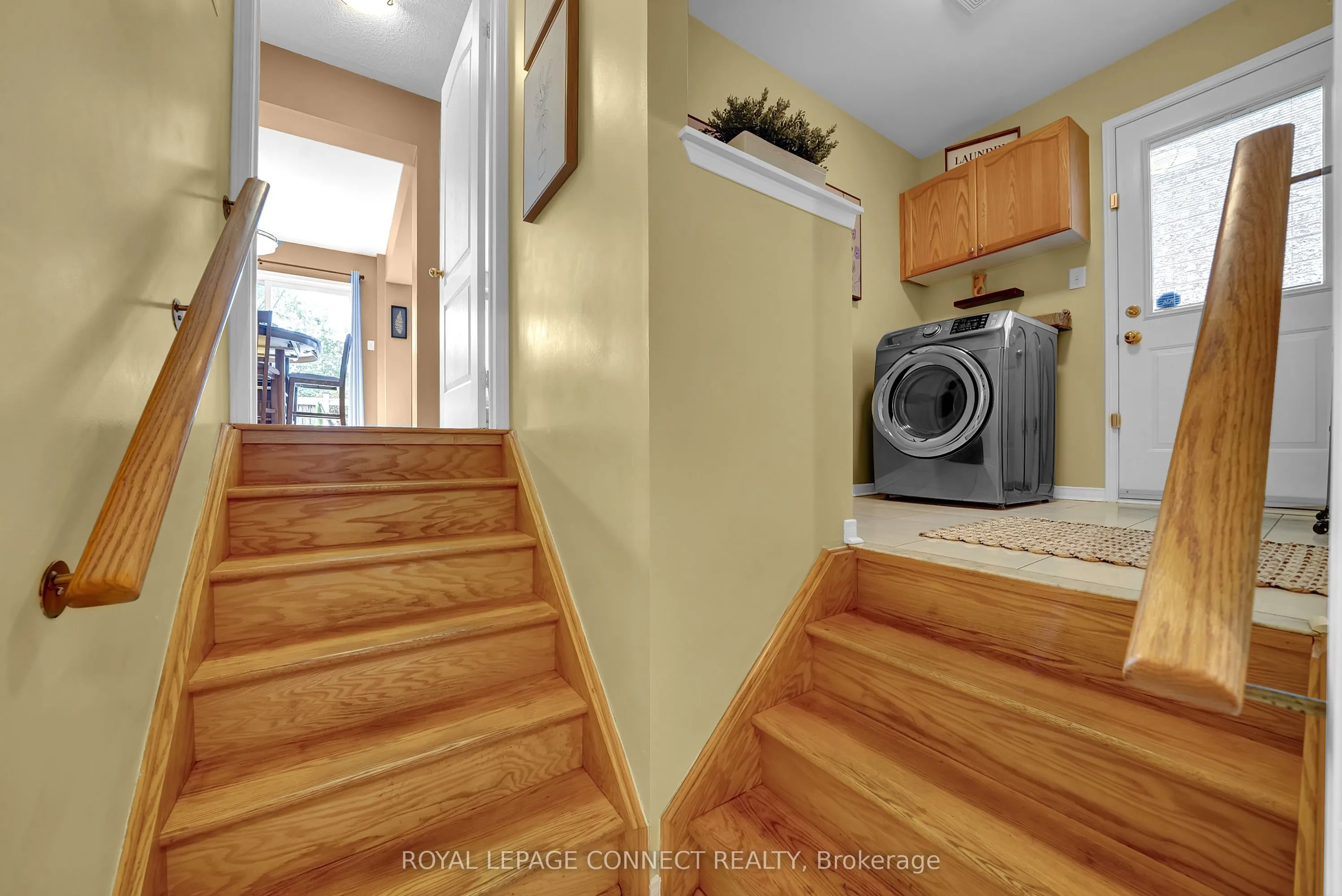 4 Middlecote Drive