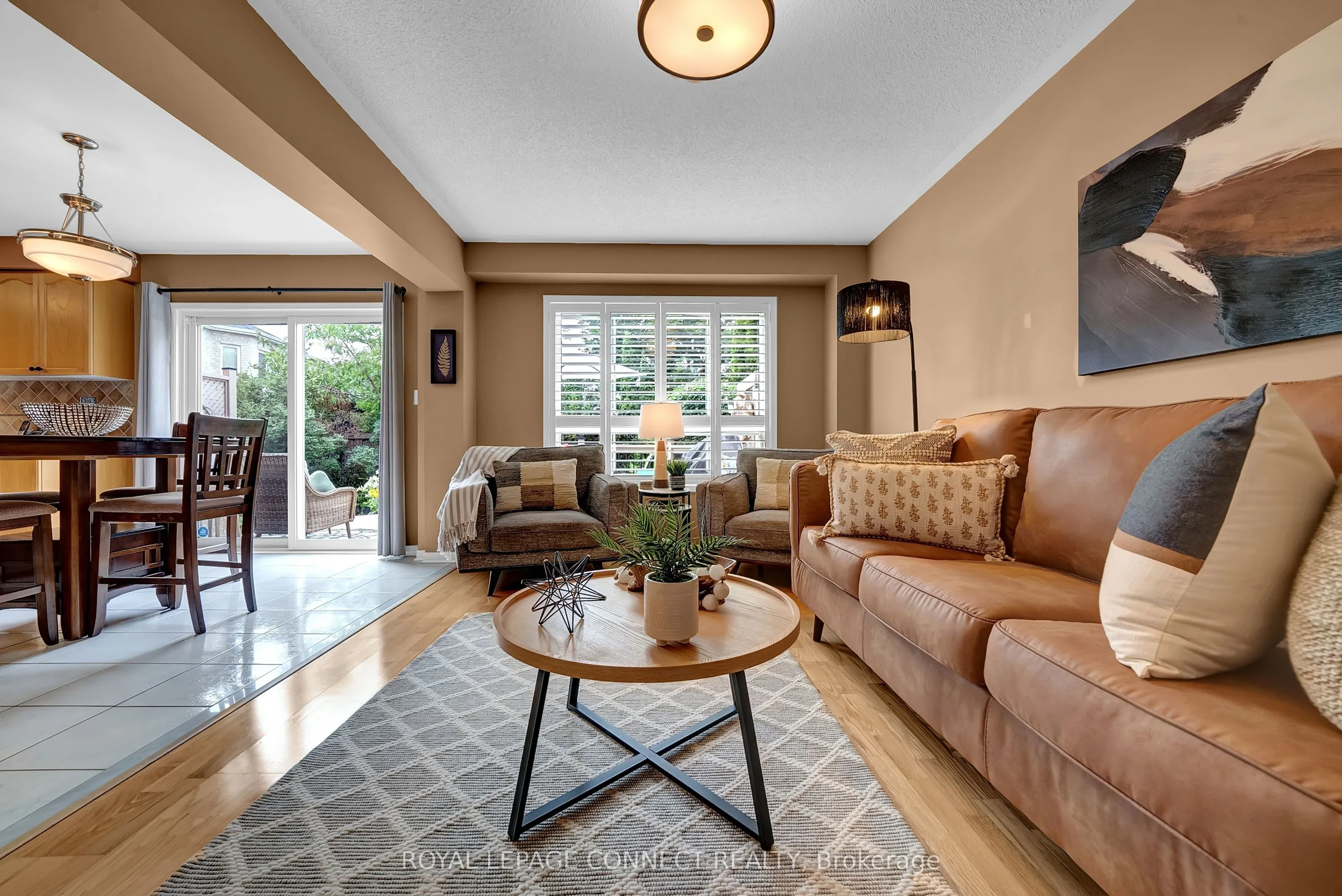4 Middlecote Drive