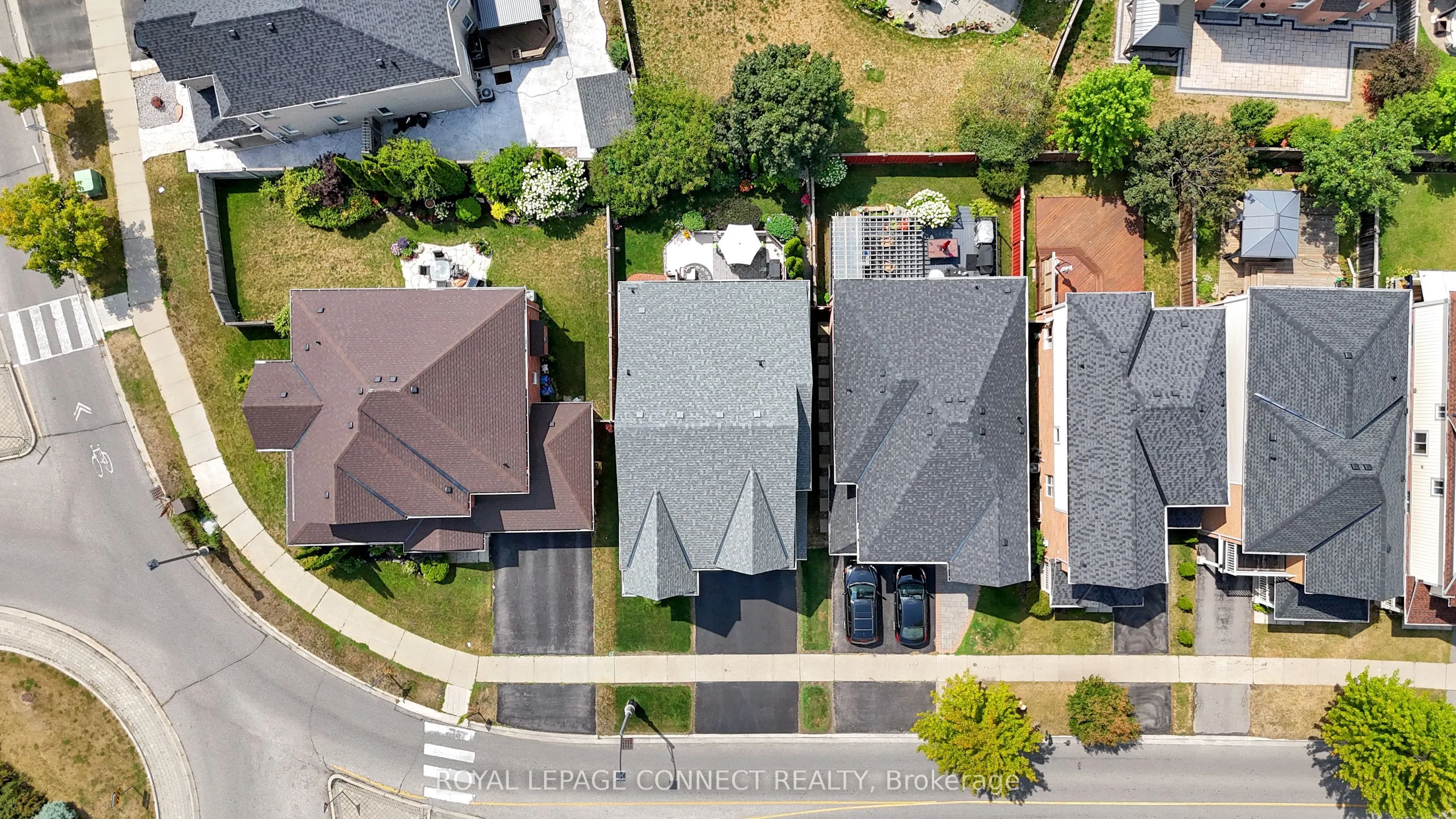 4 Middlecote Drive