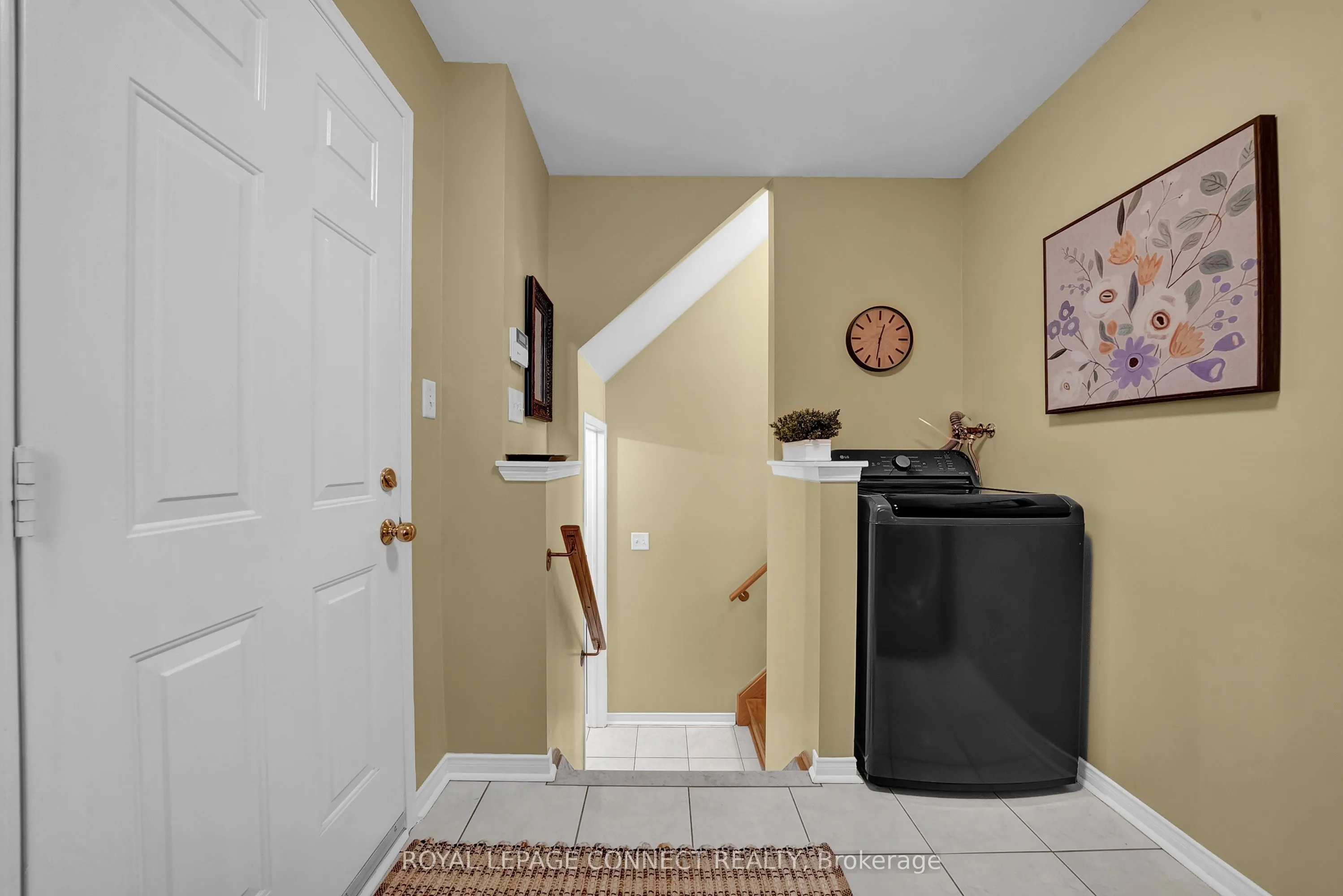 4 Middlecote Drive