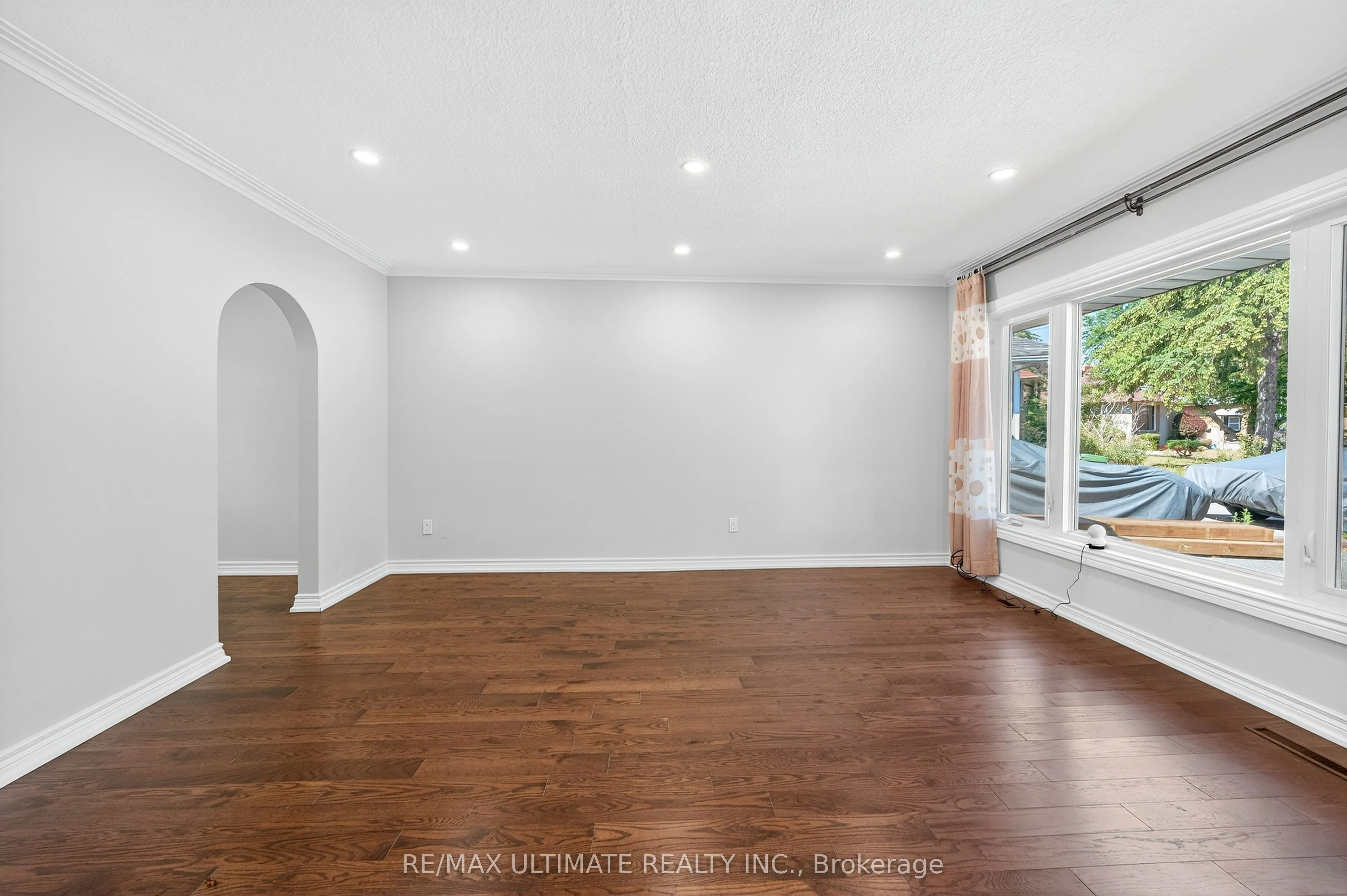 50 Charlemont Crescent