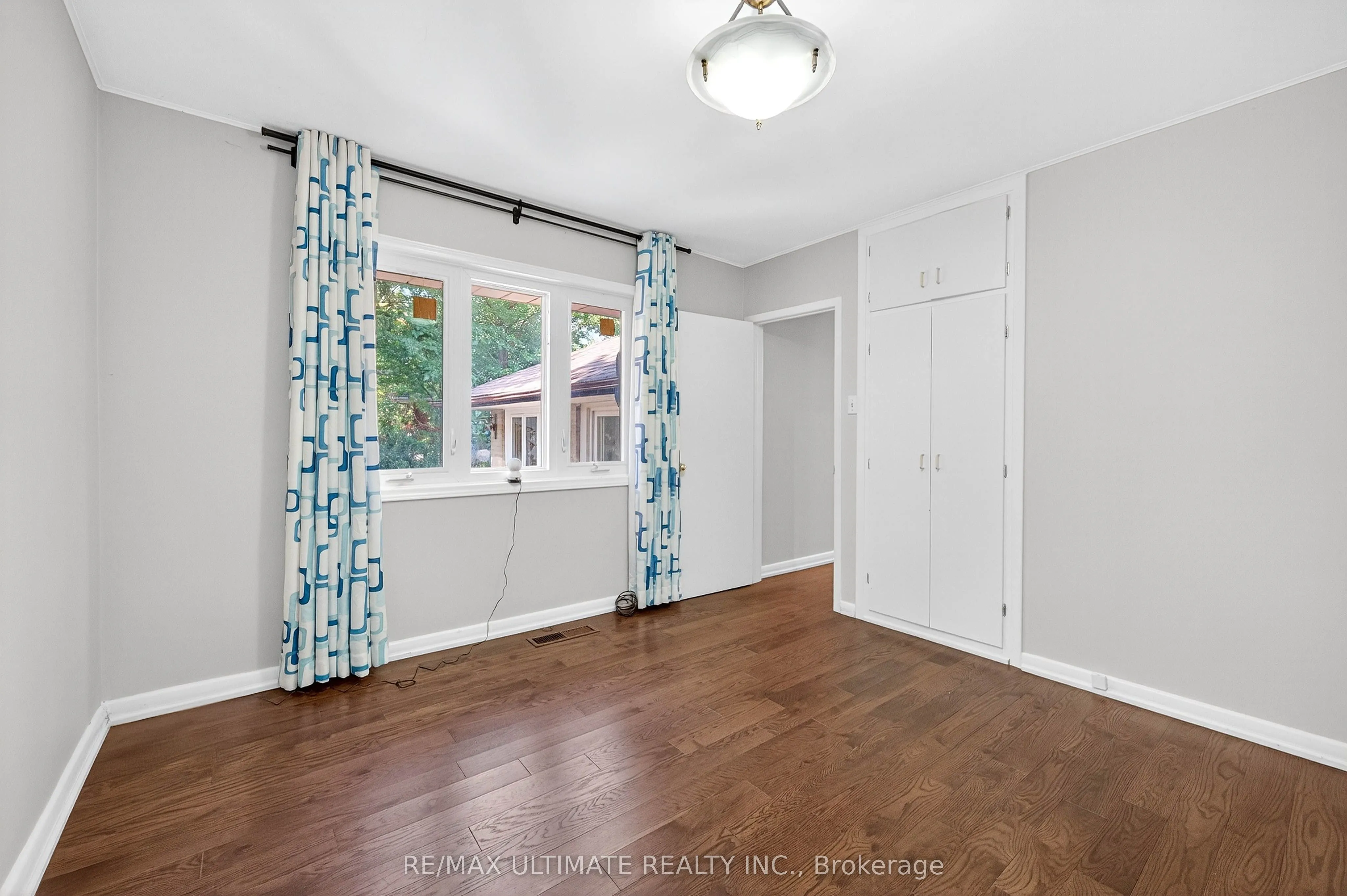 50 Charlemont Crescent