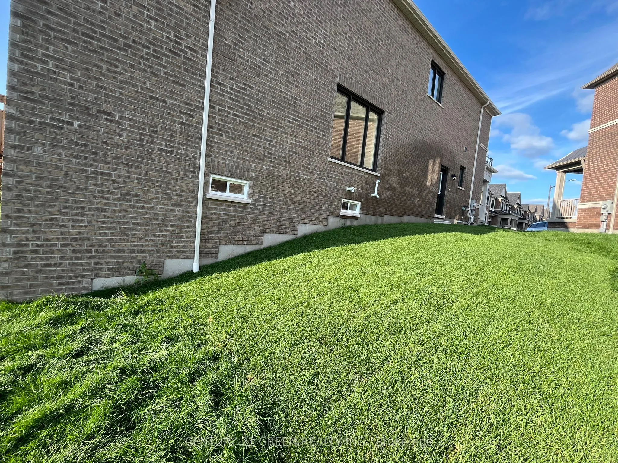 22 Velvet Drive