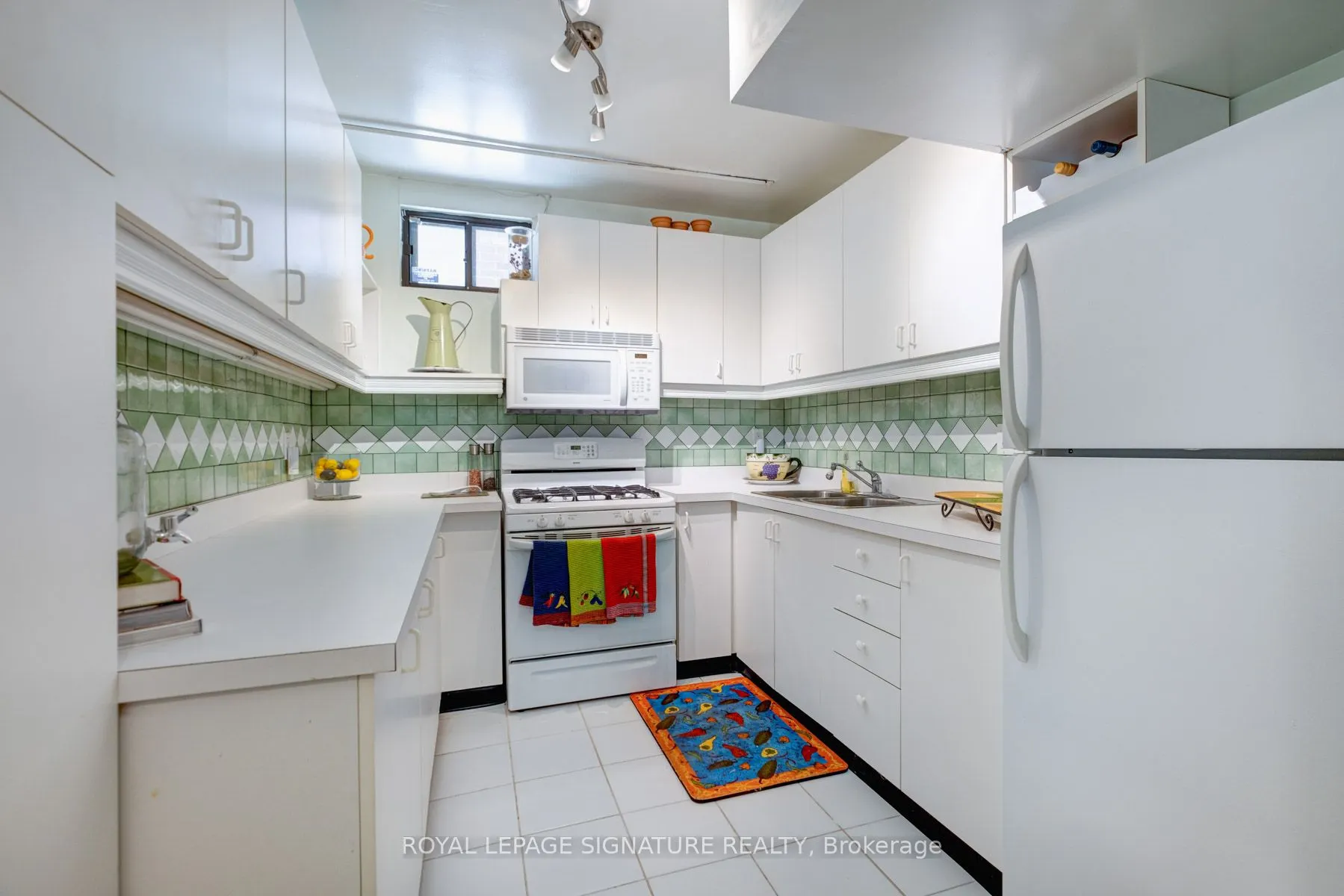 1405 Rougemount Drive