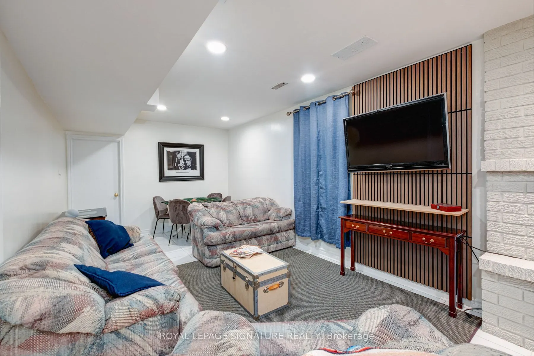 1405 Rougemount Drive