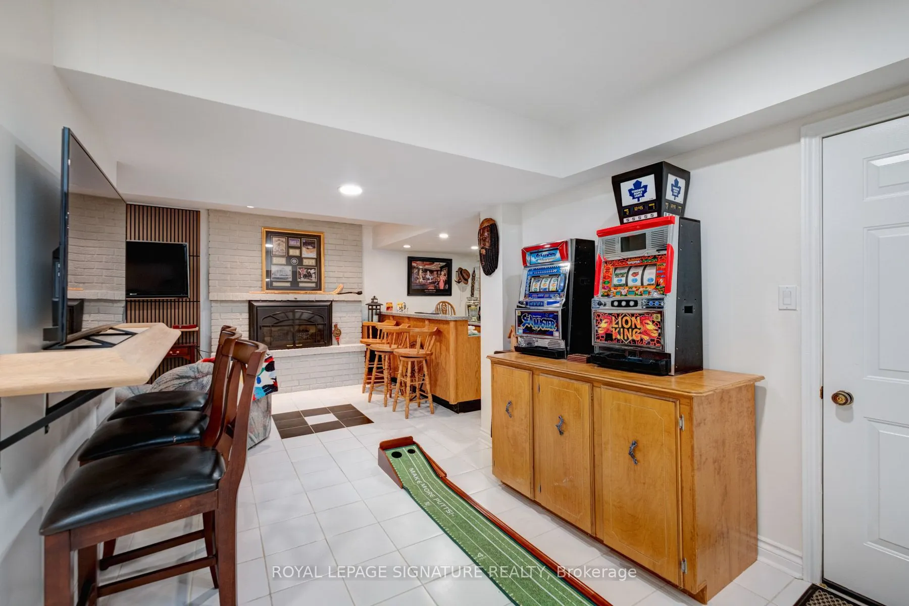 1405 Rougemount Drive