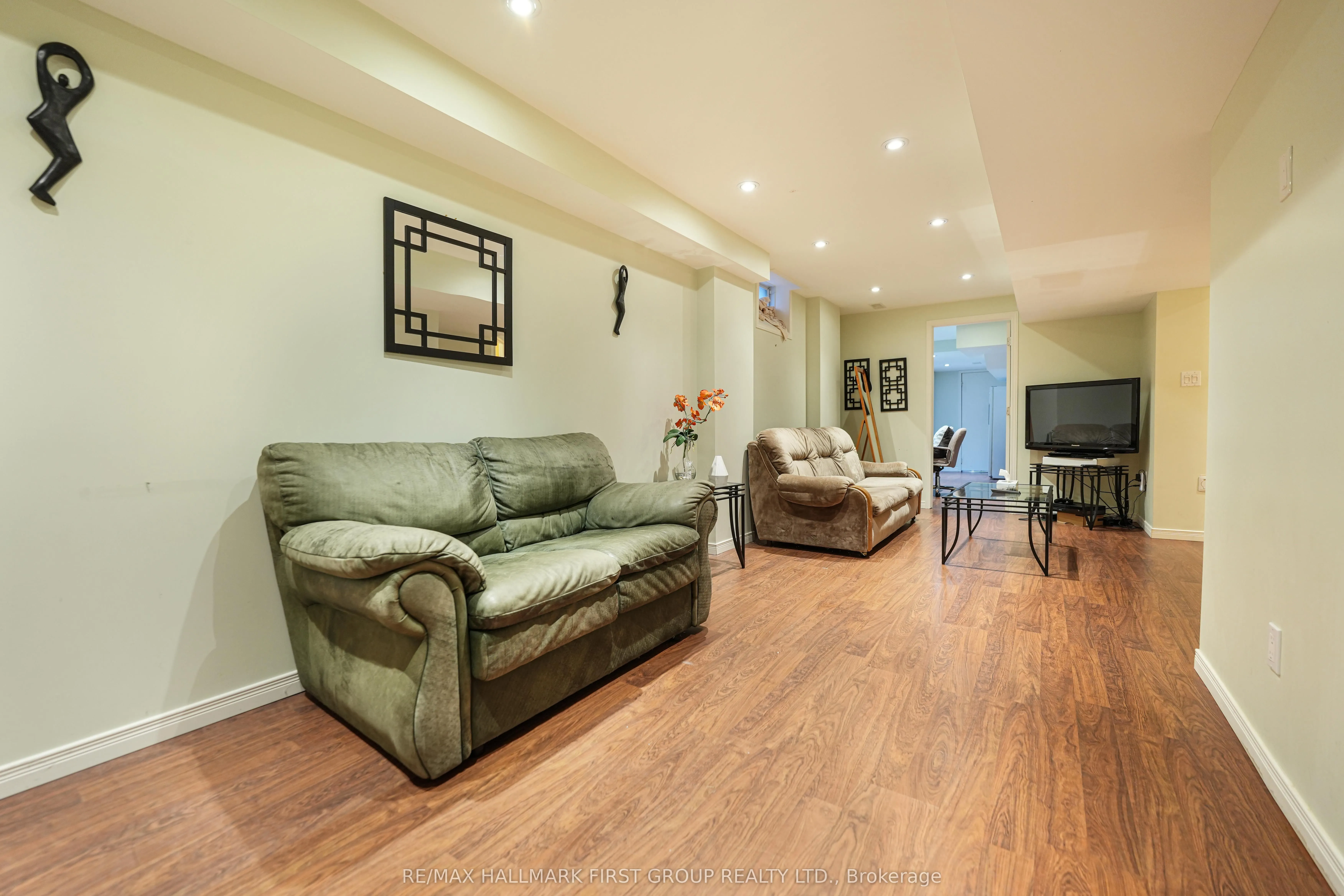 335 Strouds Lane