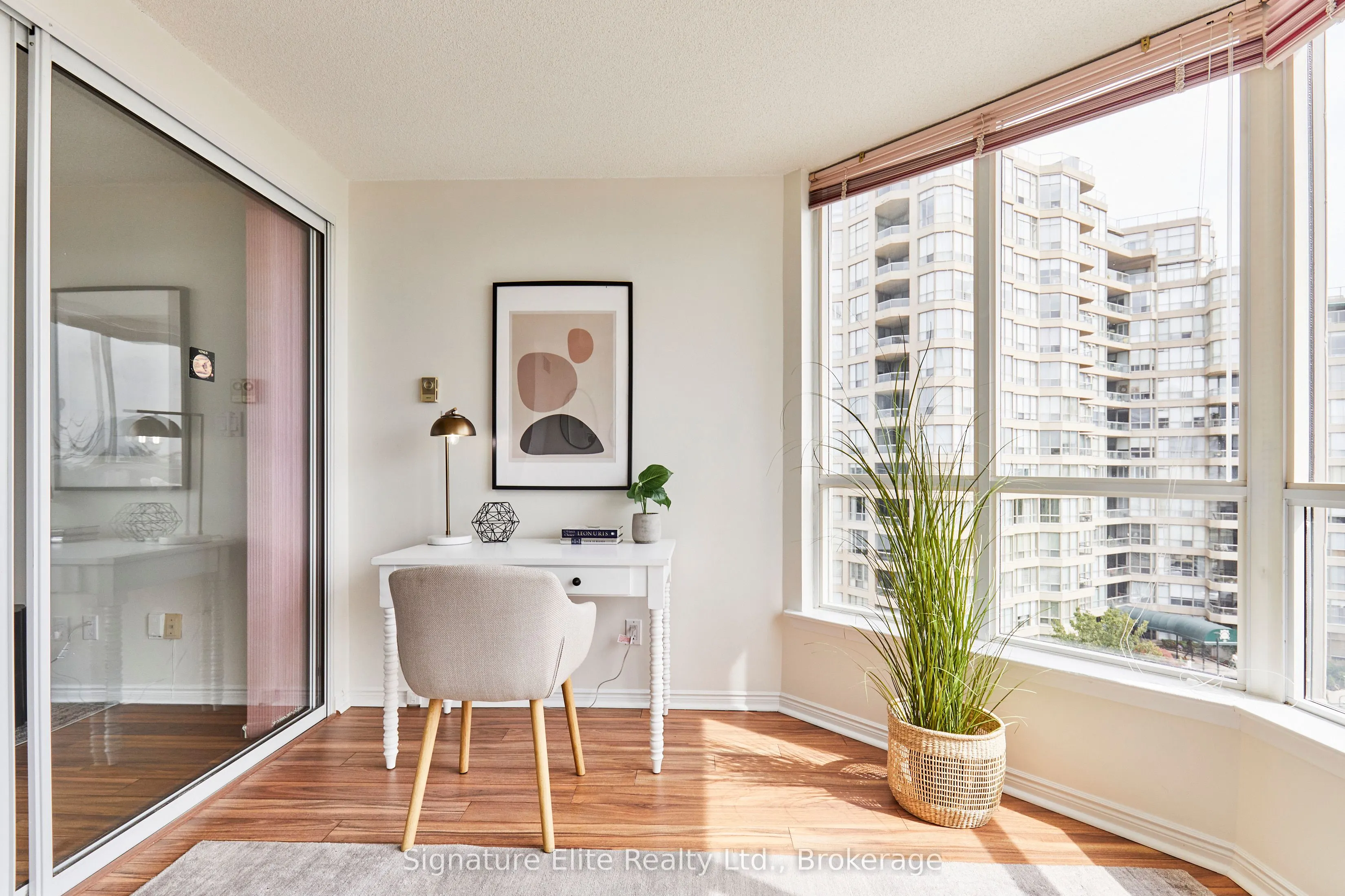 10 Guildwood Parkway, #621