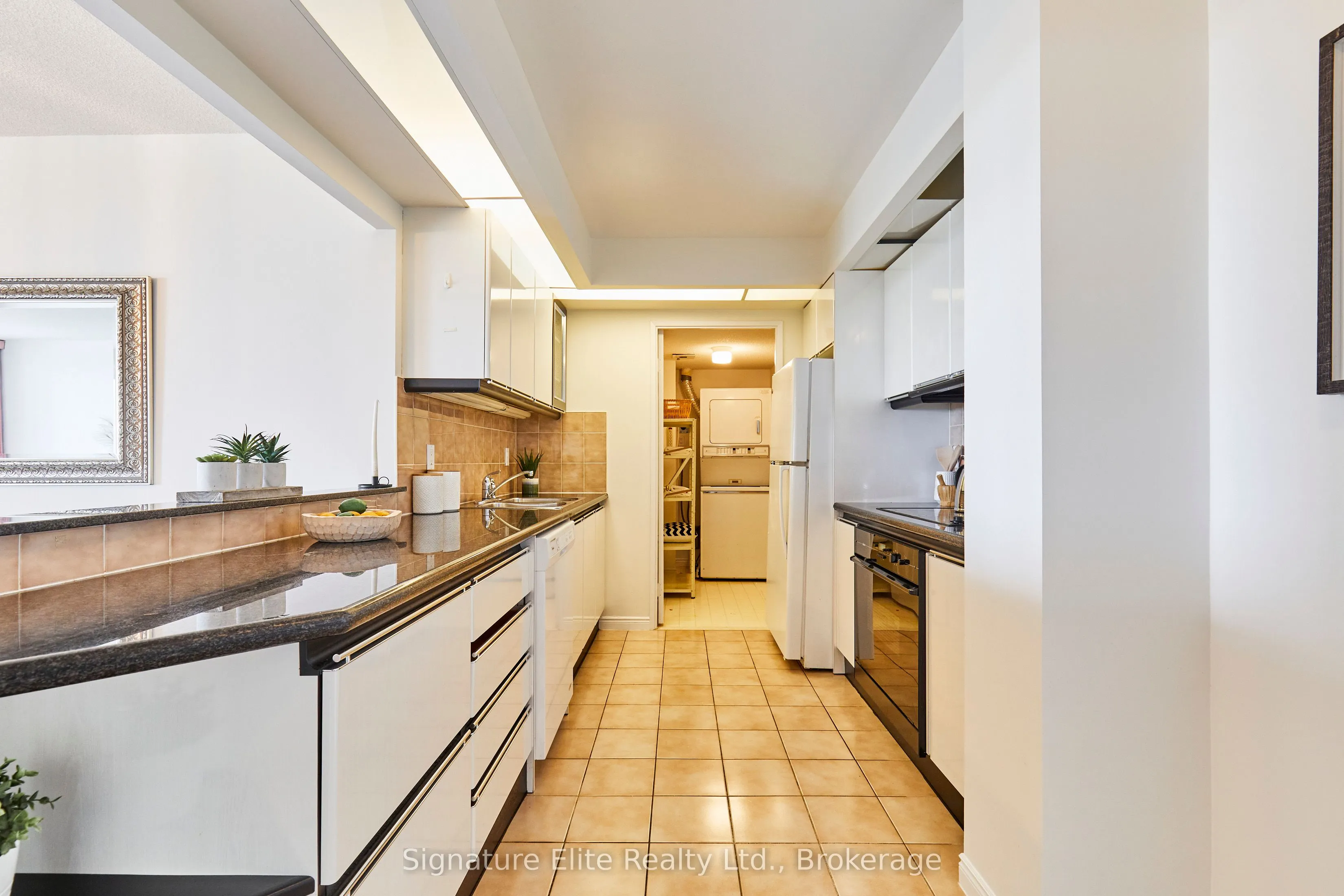 10 Guildwood Parkway, #621