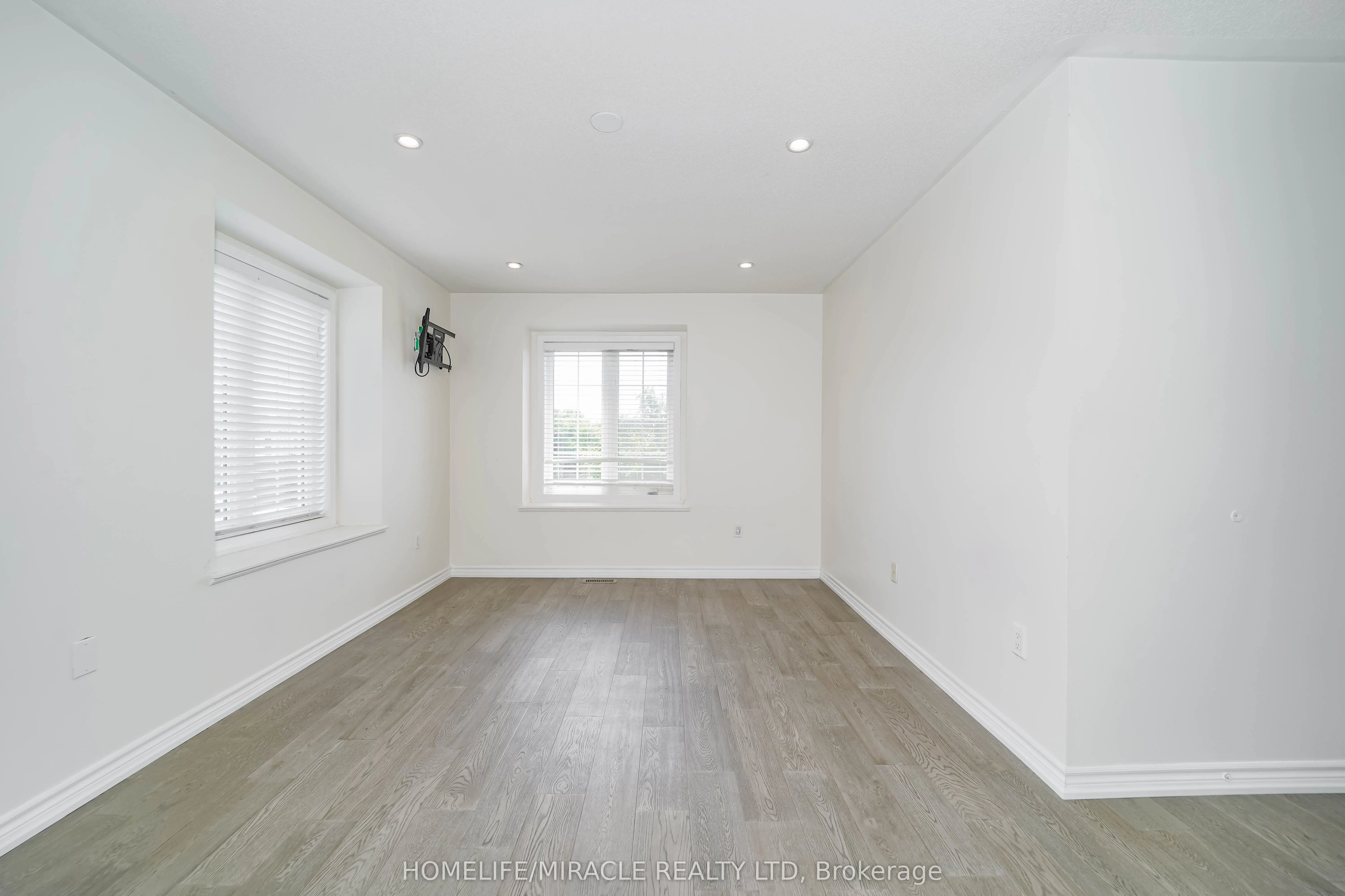 95 Kirkland Place