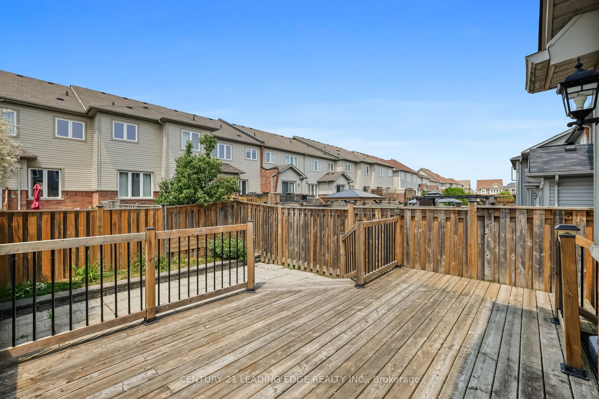 28 Harbourside Drive