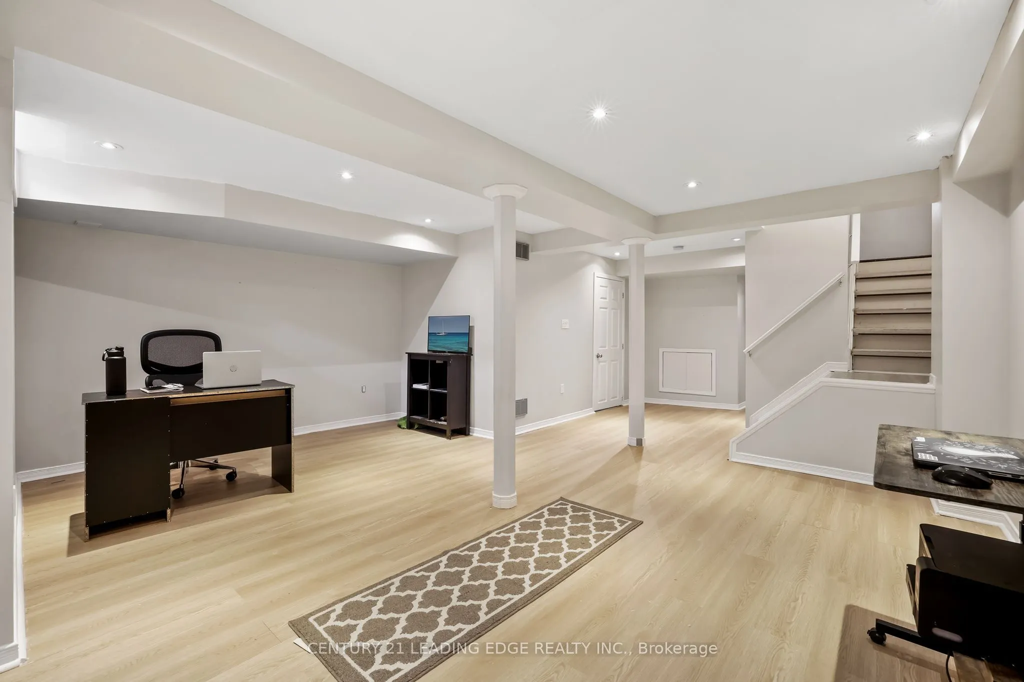28 Harbourside Drive