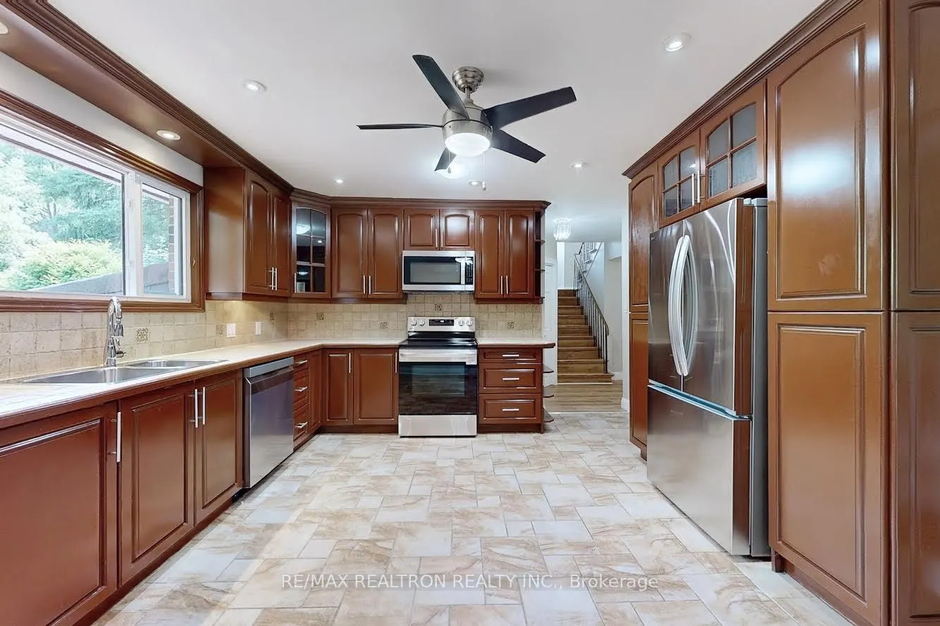3187 Holt Road