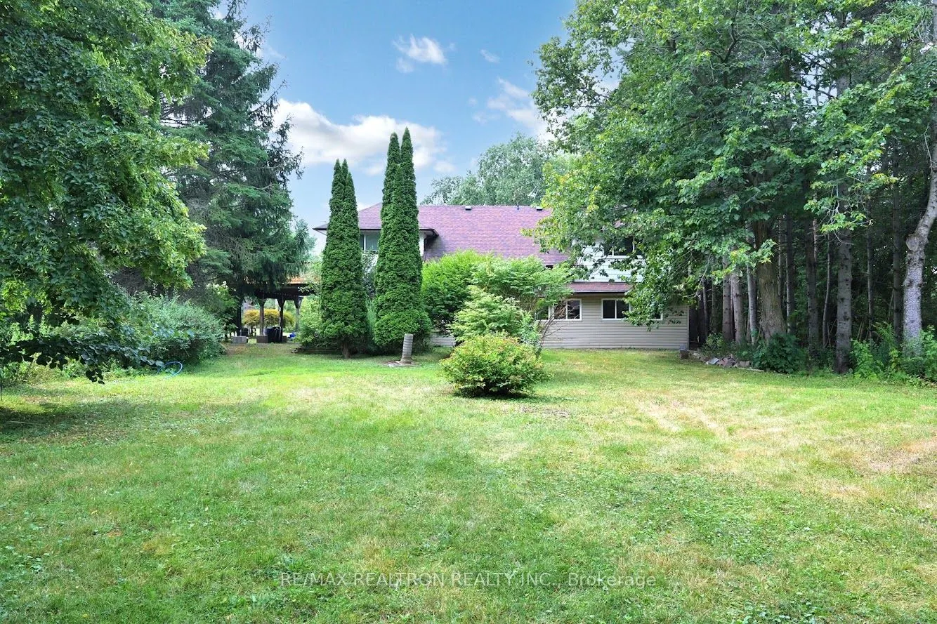3187 Holt Road