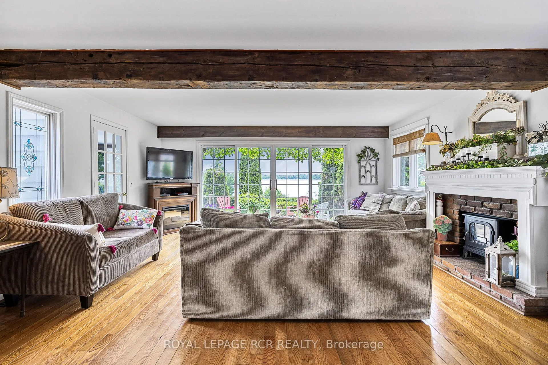 154 Pine Point Lane