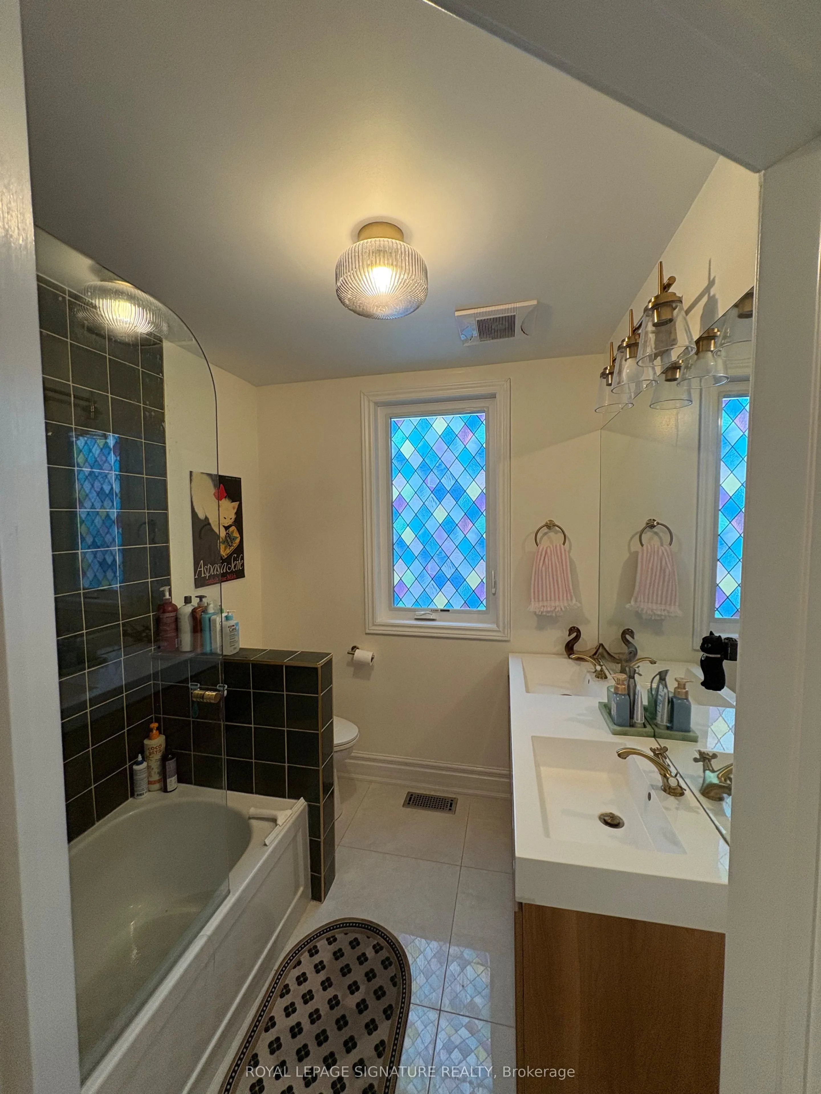 163 Hampton Avenue, #Upper