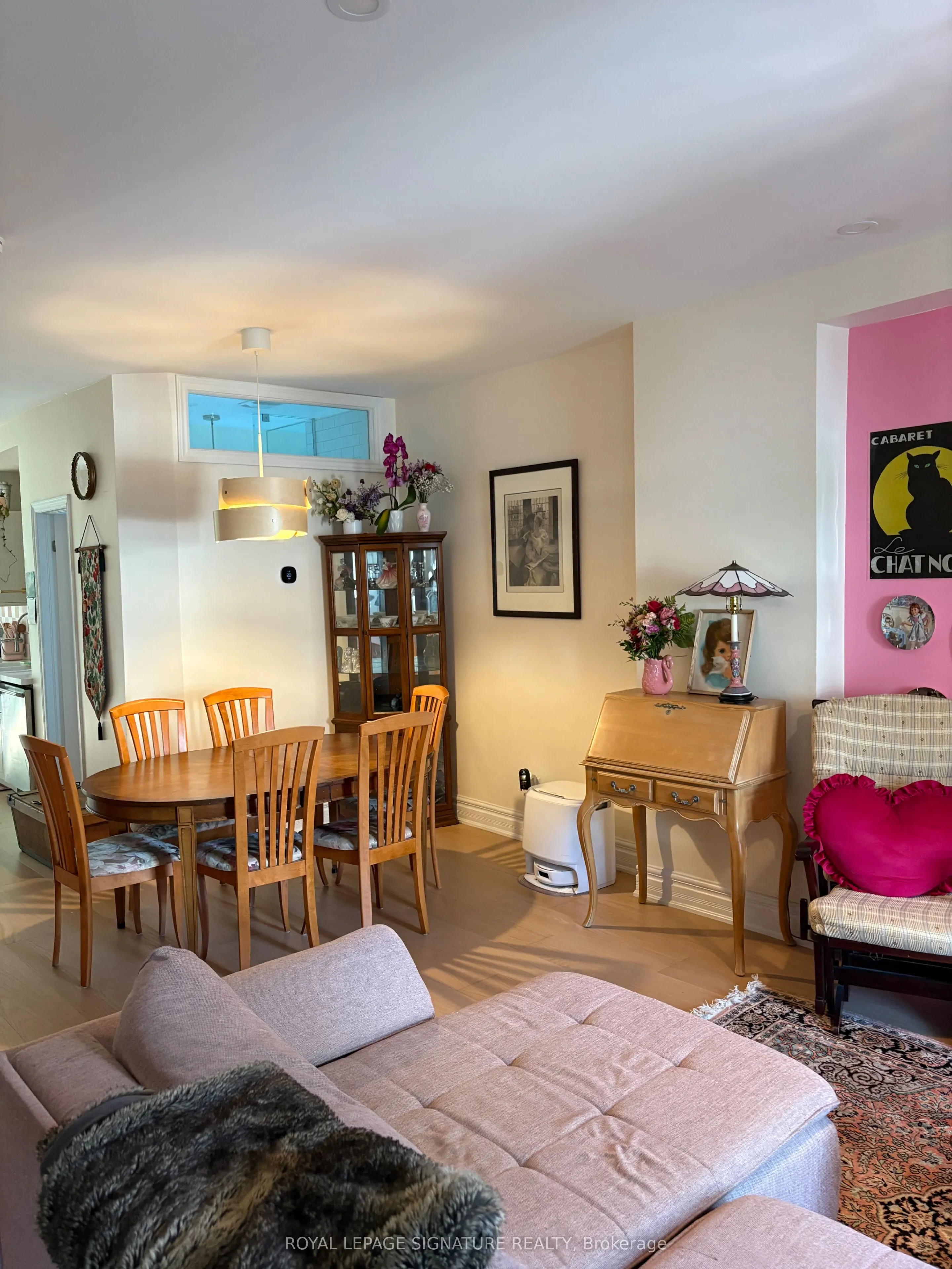 163 Hampton Avenue, #Upper