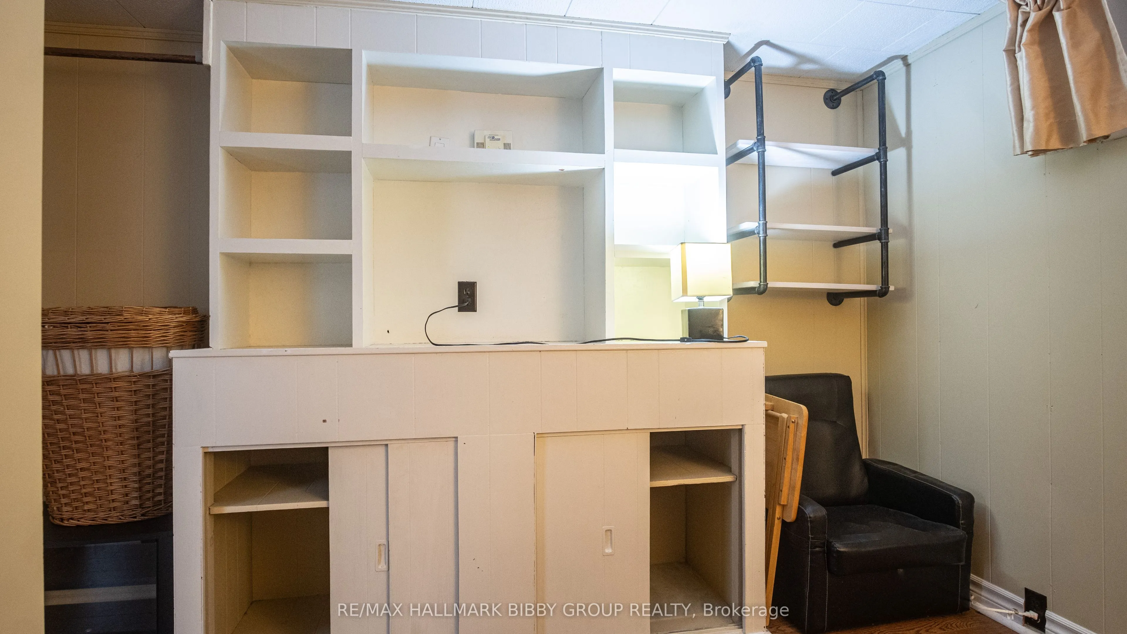 33 Holland Avenue, #Lower