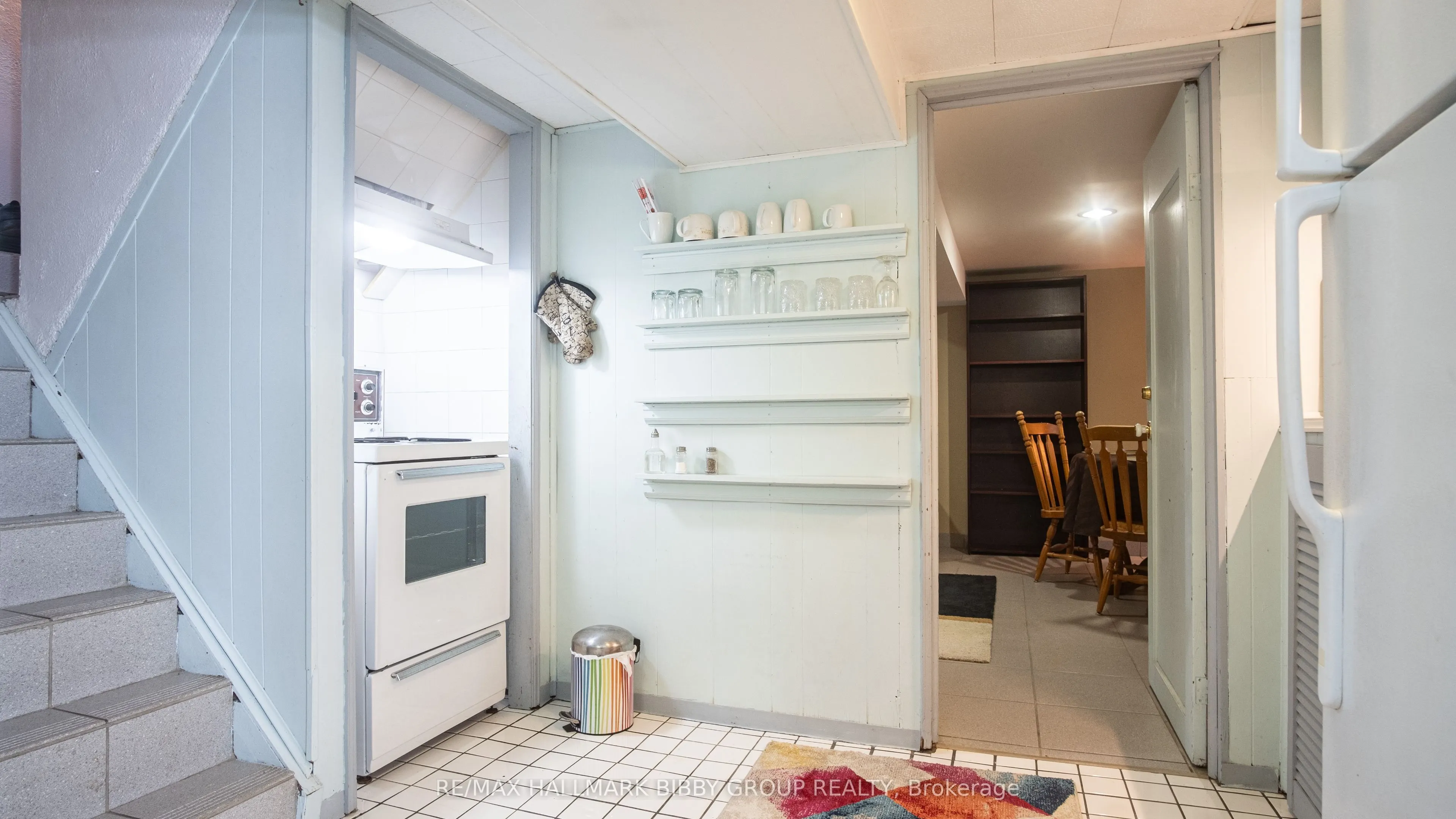 33 Holland Avenue, #Lower