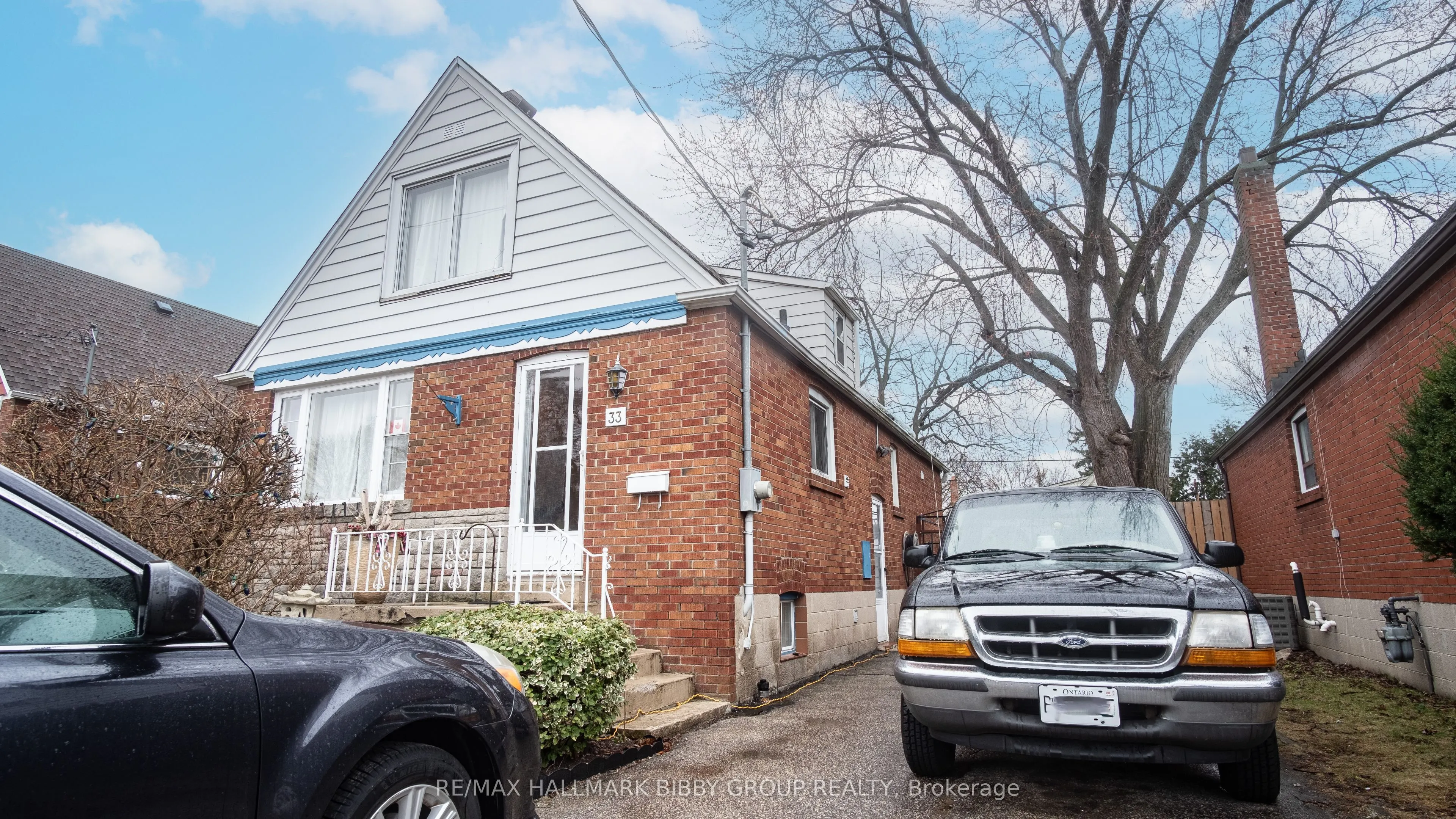 33 Holland Avenue, #Lower