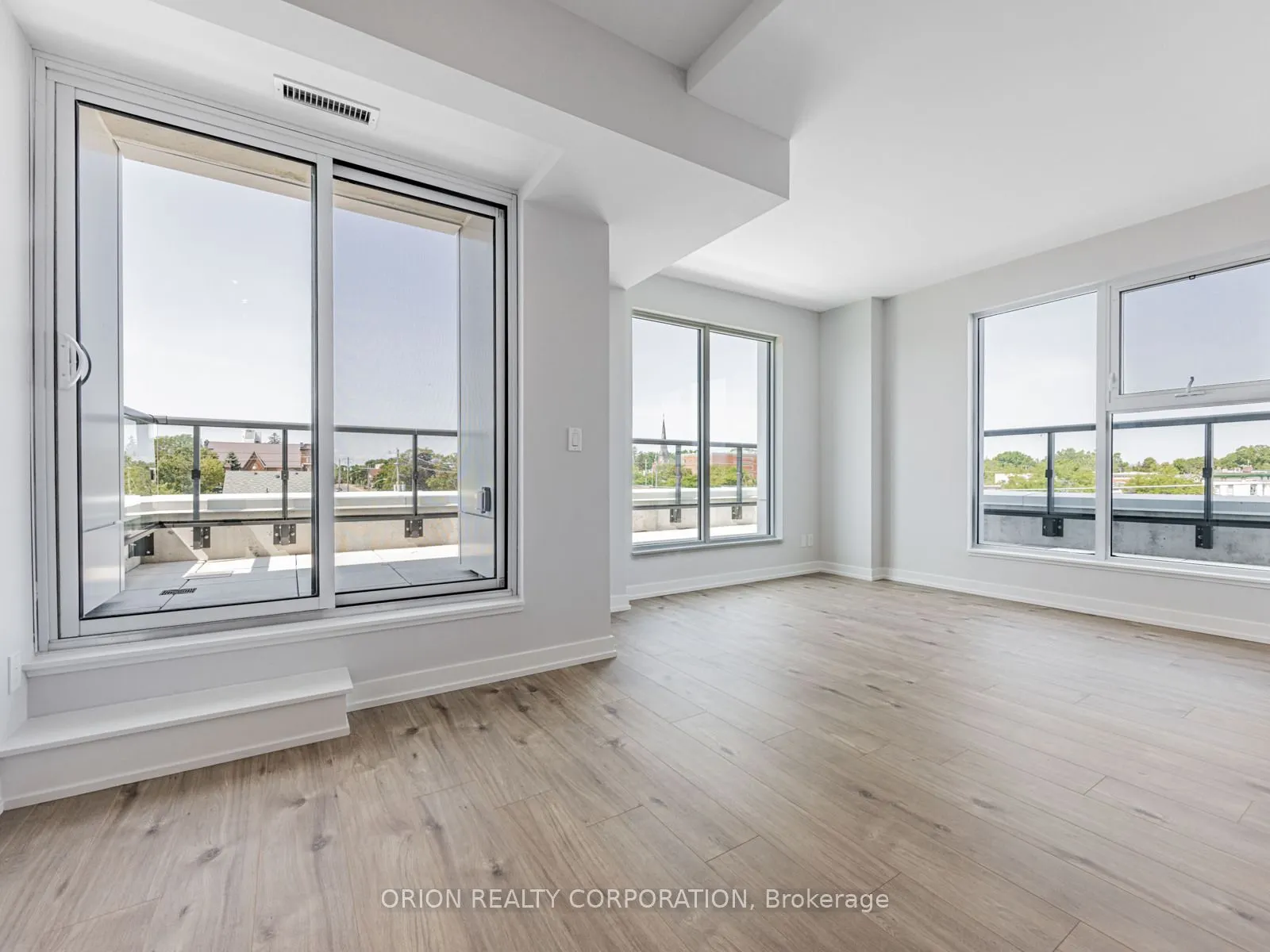 201 Brock Street, #430