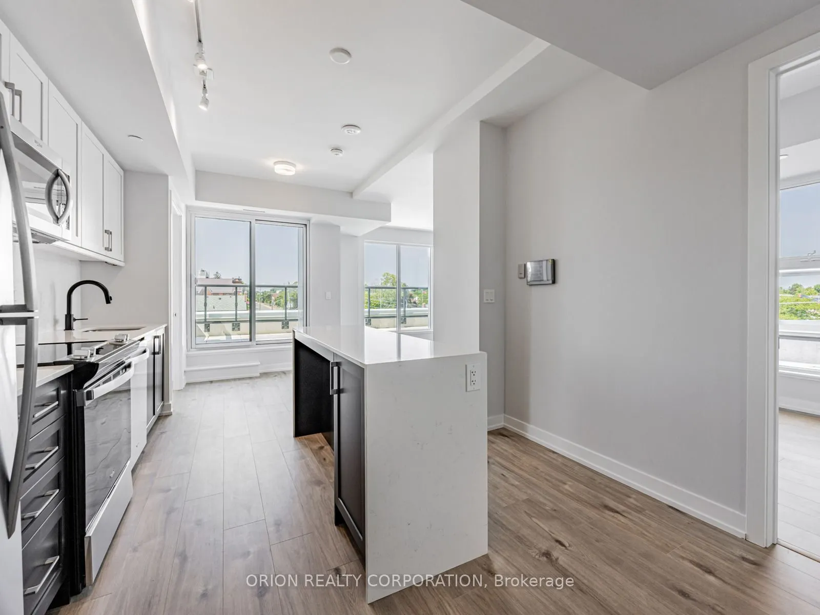 201 Brock Street, #430