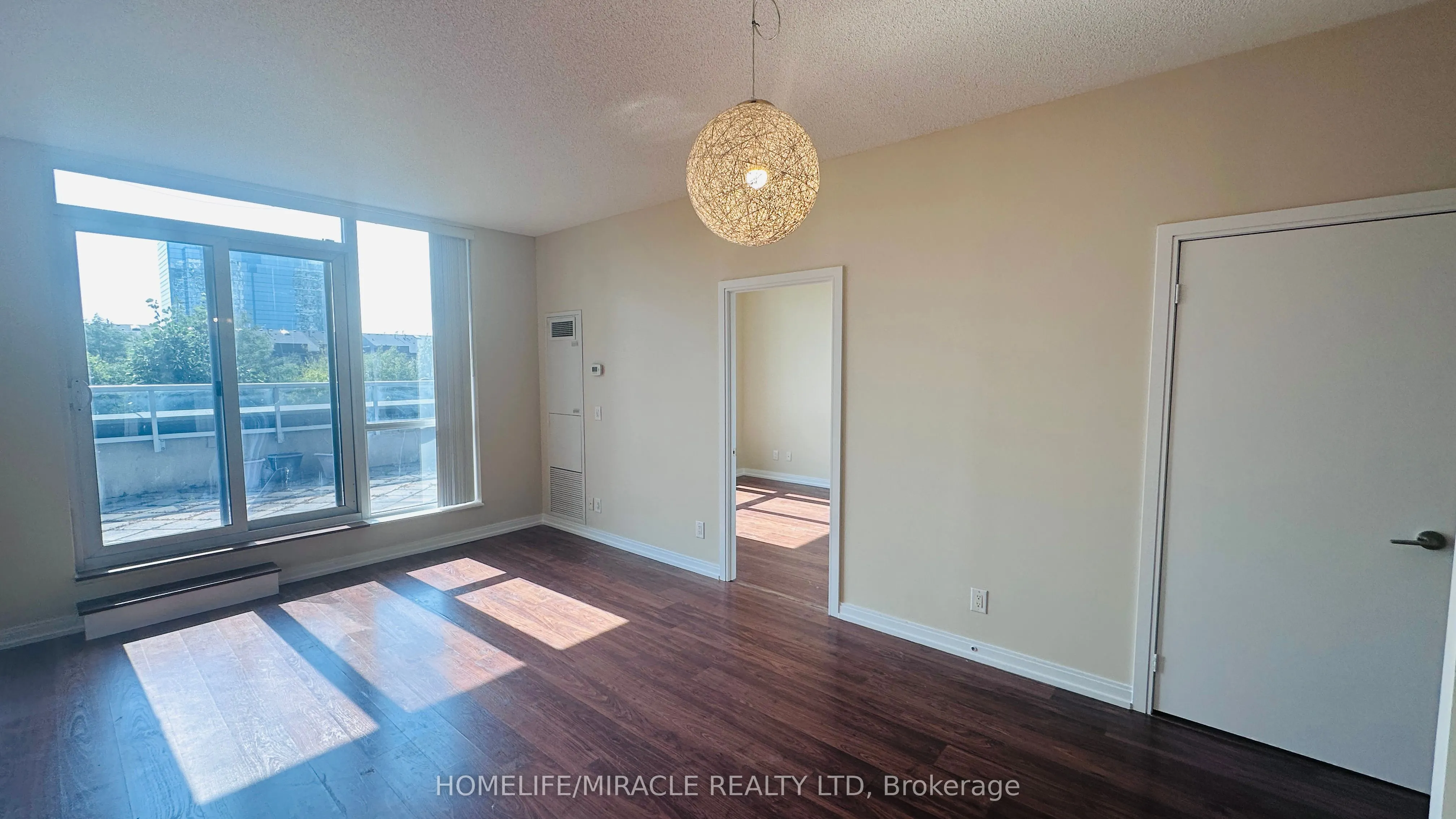 151 Village Green Square, #304