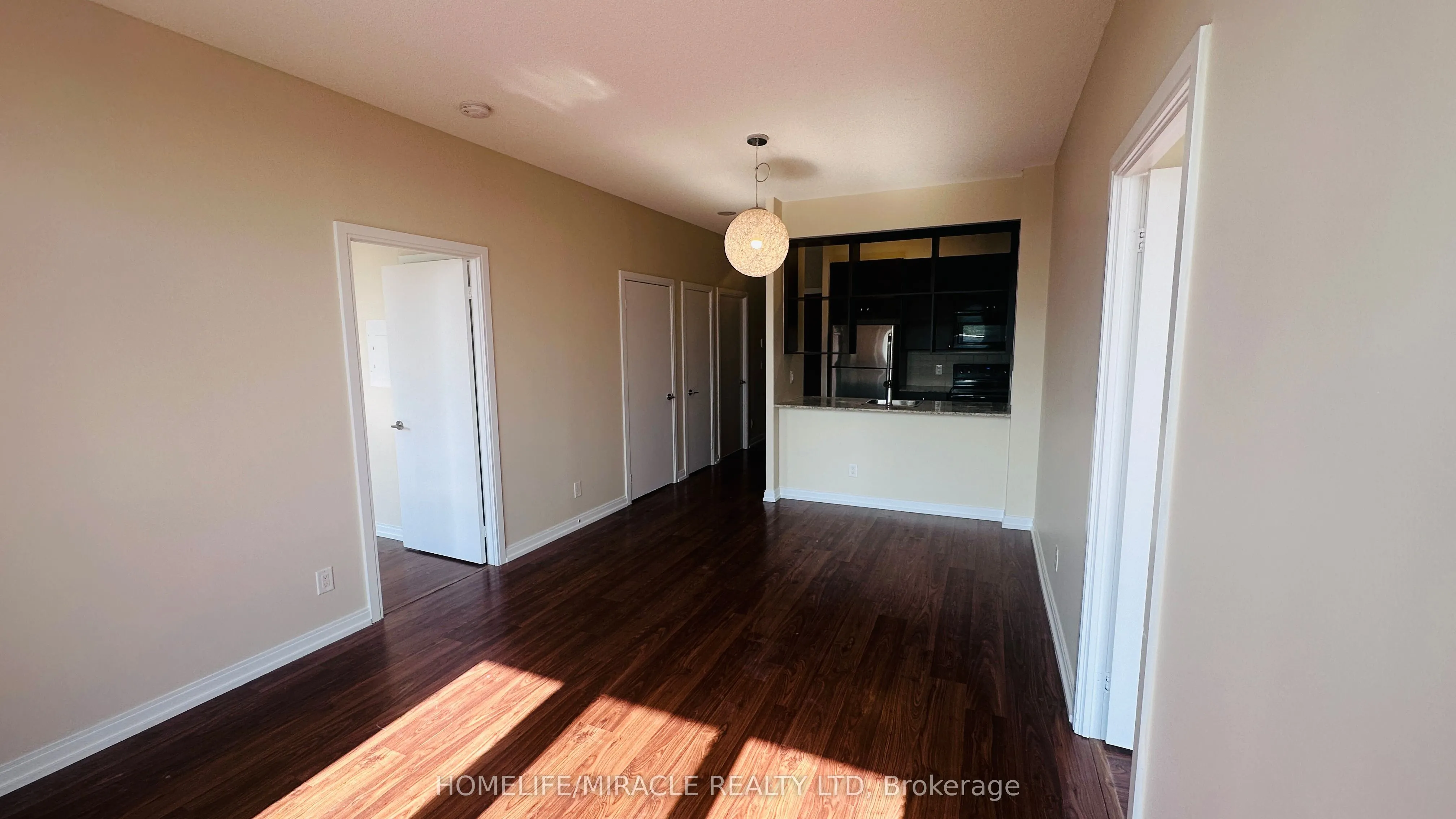 151 Village Green Square, #304