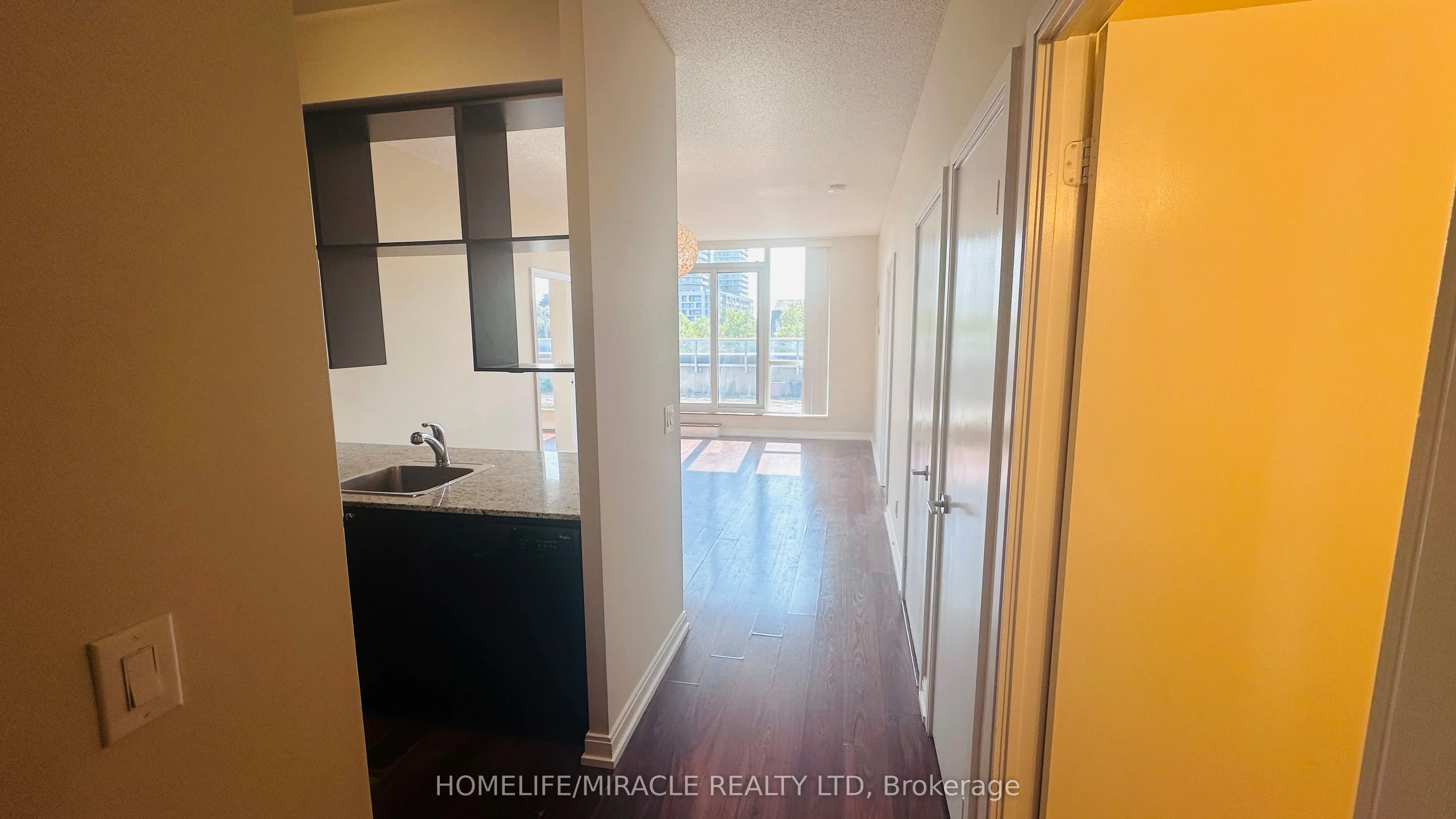 151 Village Green Square, #304
