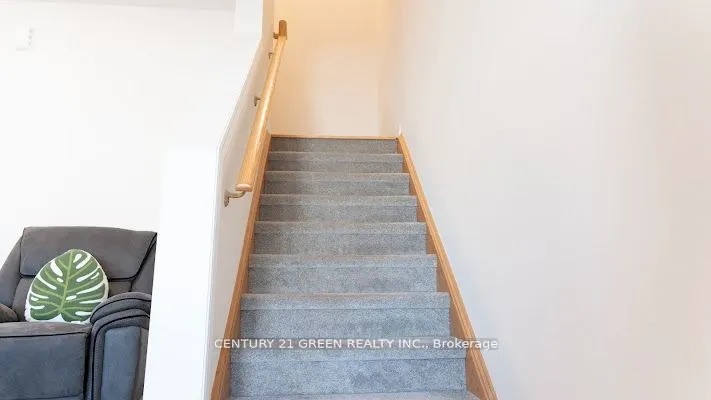 480 Beresford Path, #8