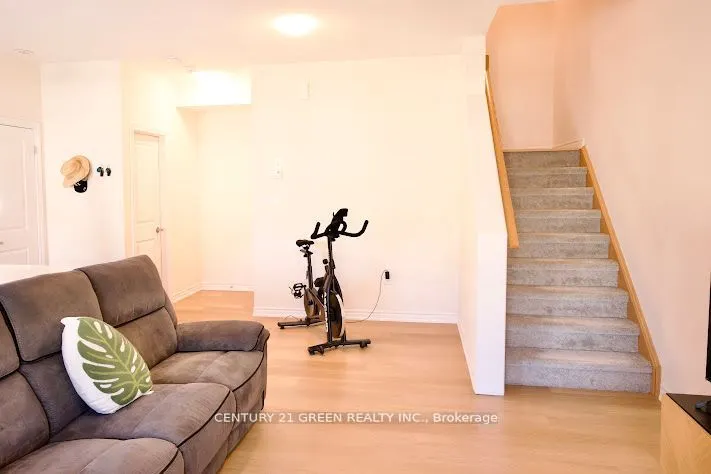 480 Beresford Path, #8