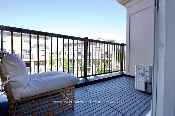 480 Beresford Path, #8