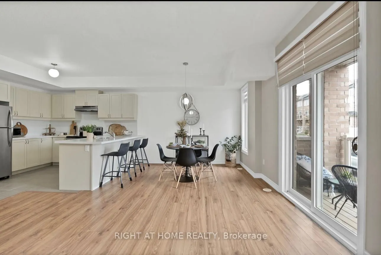 1811 Rex Heath Drive, #243