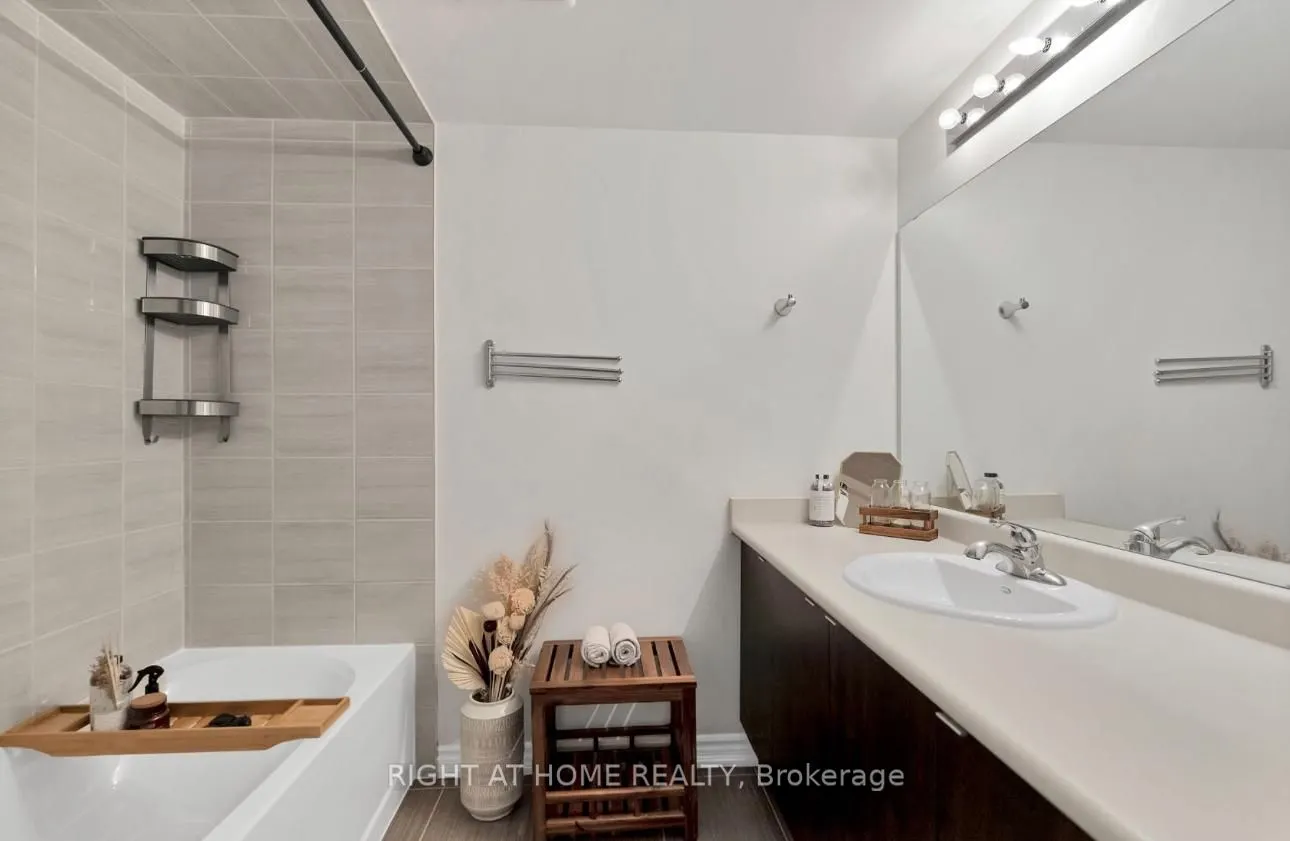 1811 Rex Heath Drive, #243