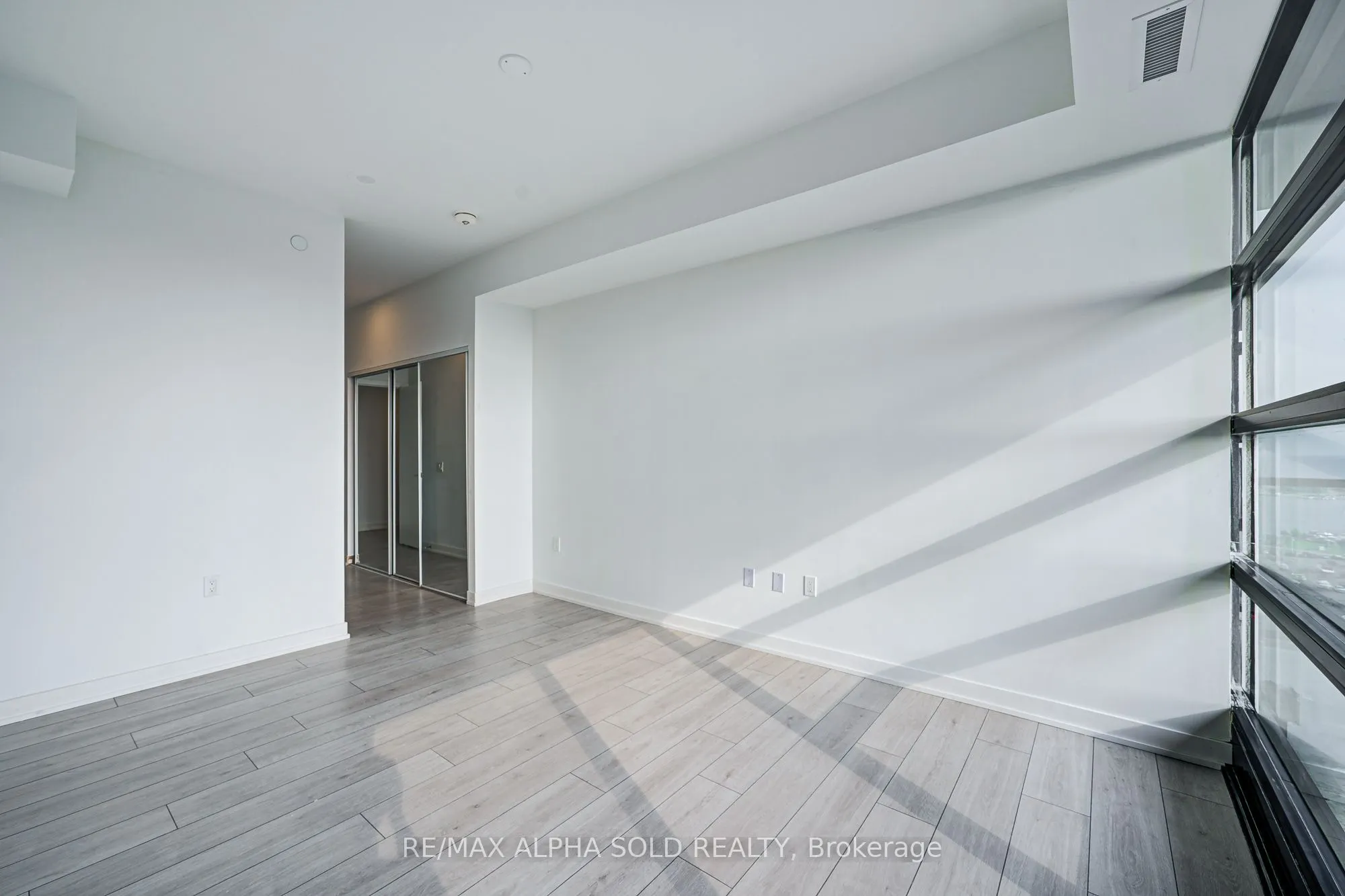 1606 Charles Street, #1605