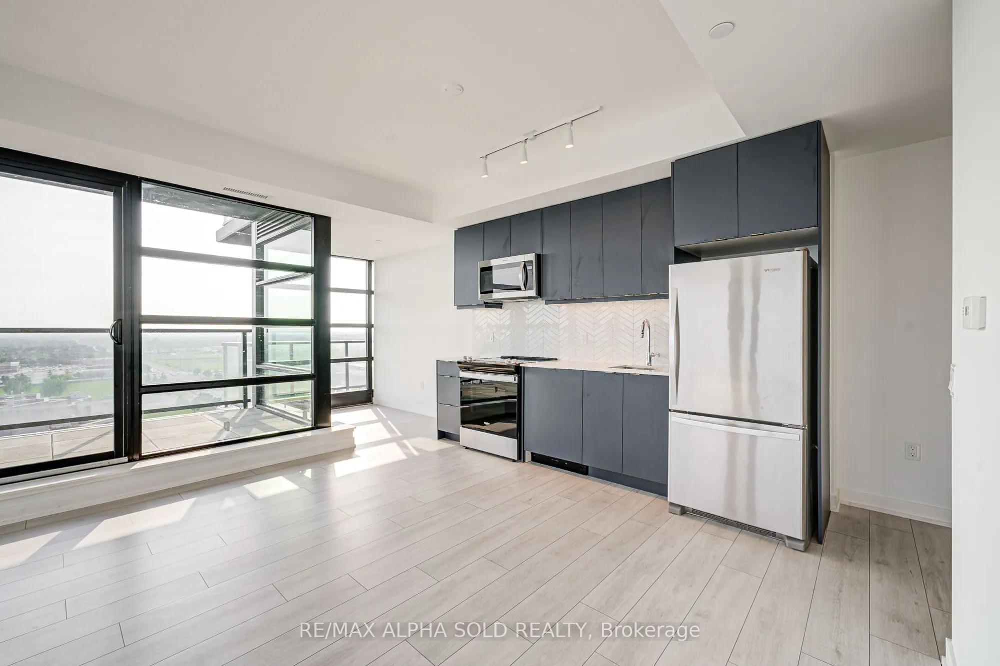 1606 Charles Street, #1605