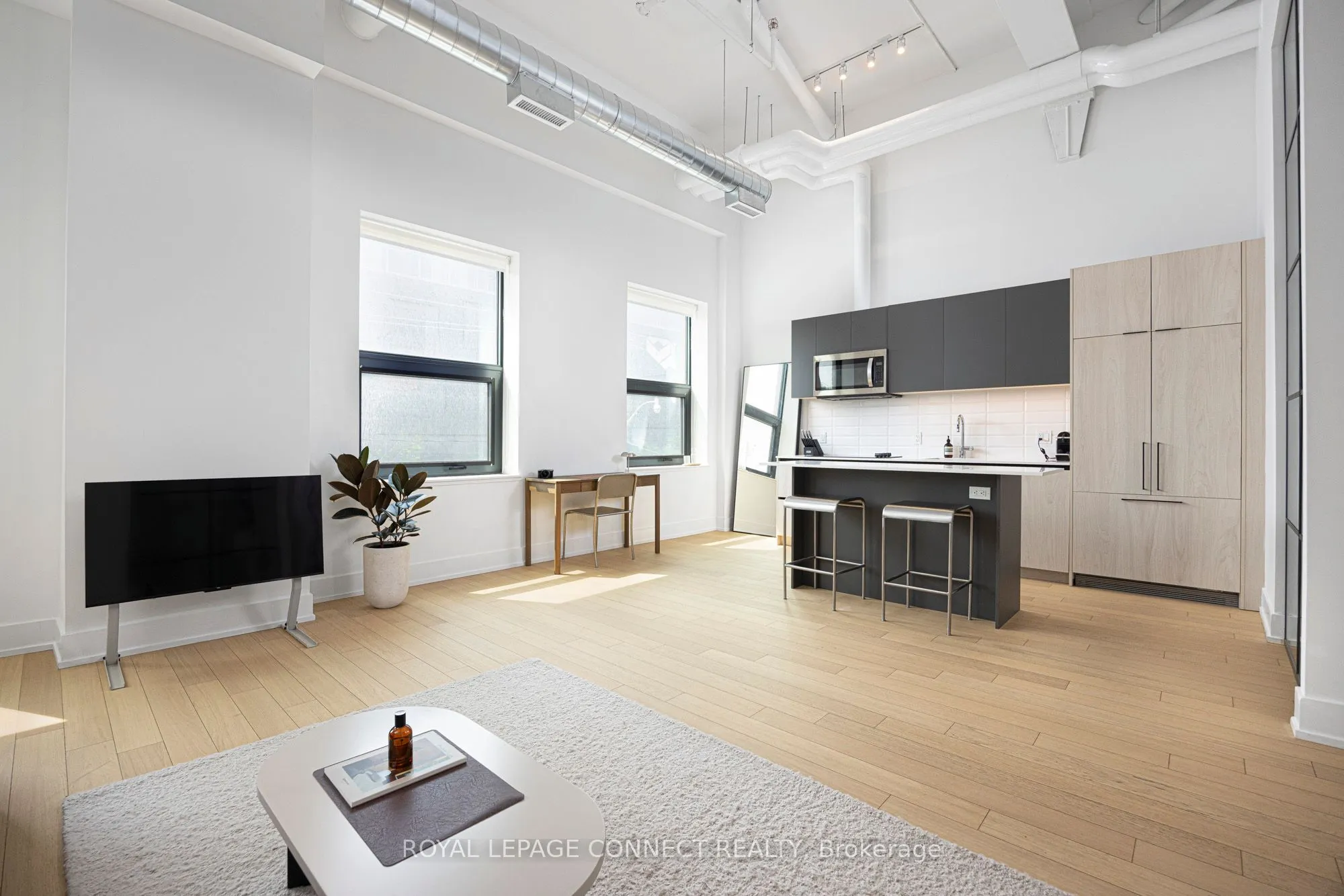 150 Logan Avenue, #201
