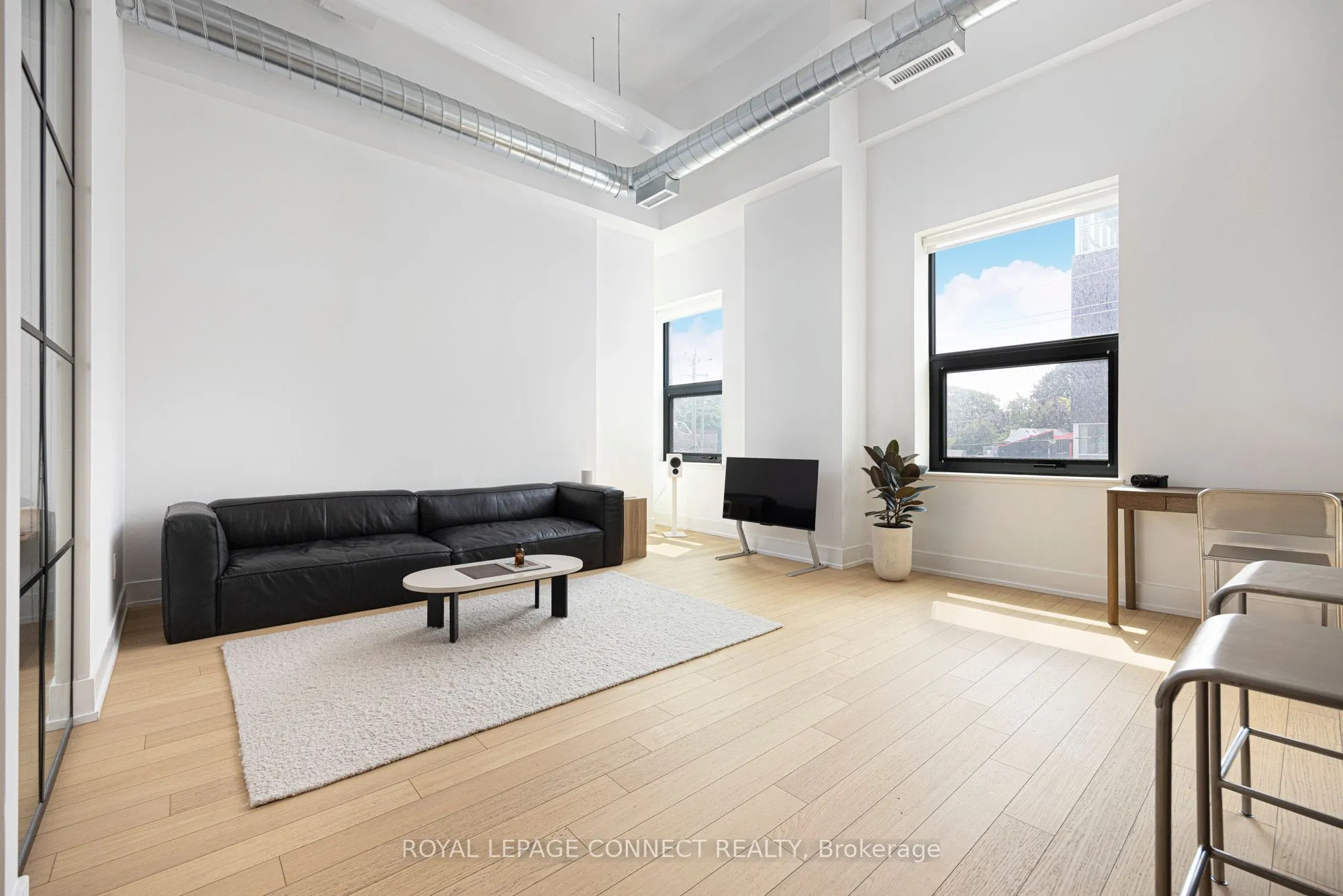 150 Logan Avenue, #201