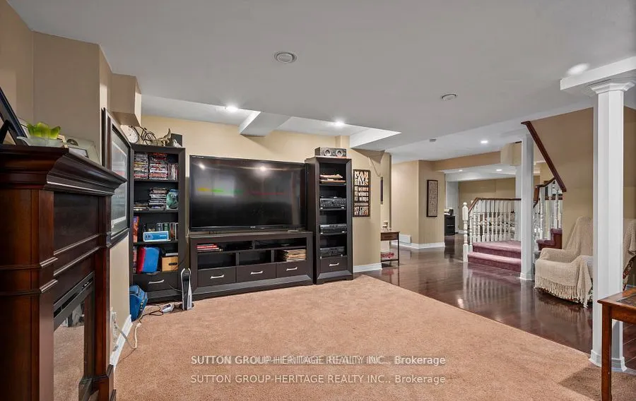 2330 Southcott Road