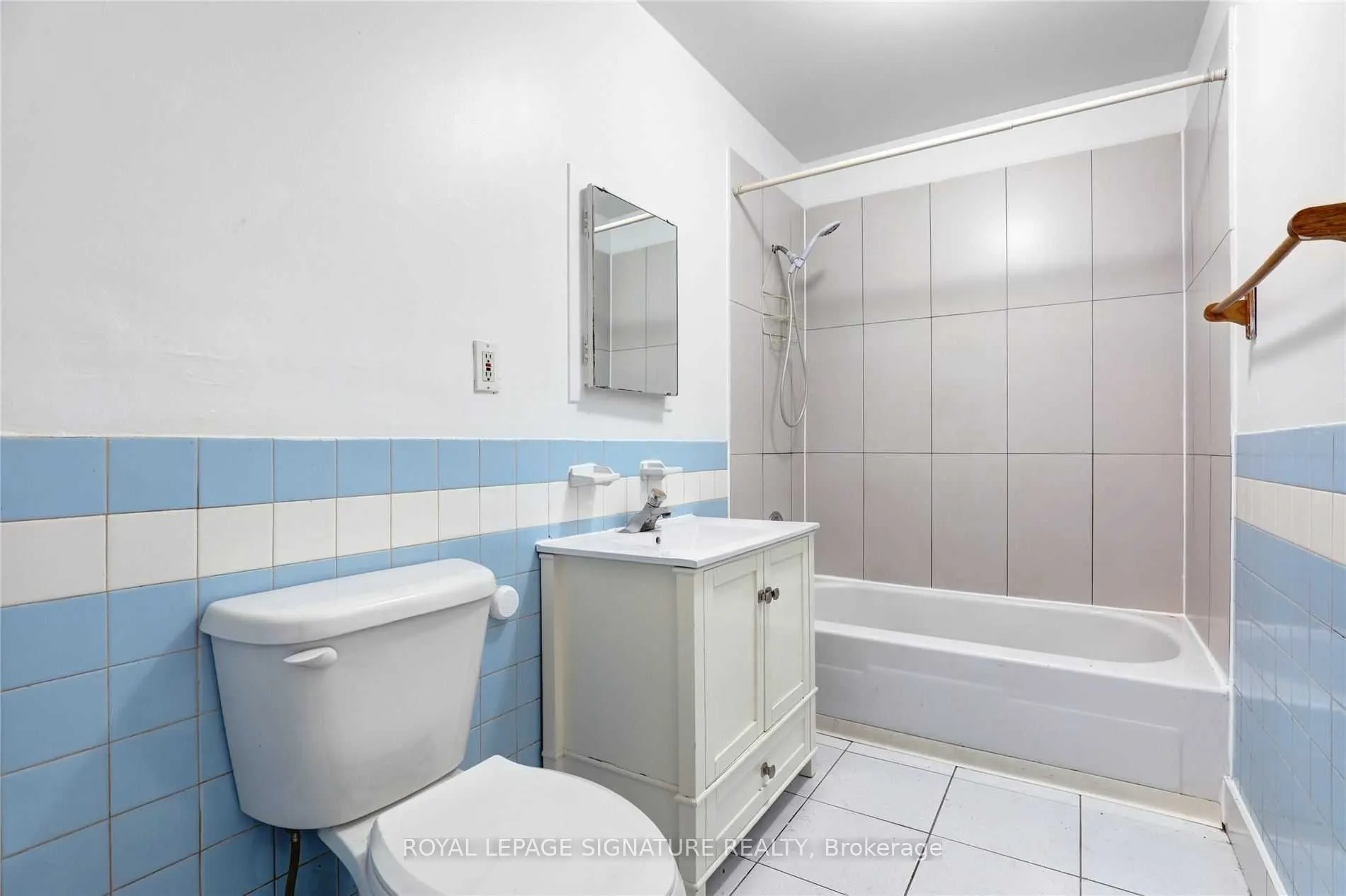 937 Danforth Avenue, #2