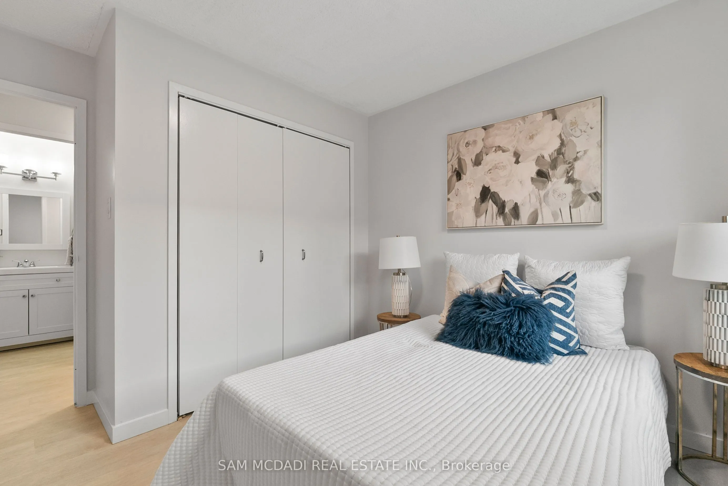 131 Taunton Road E, #205