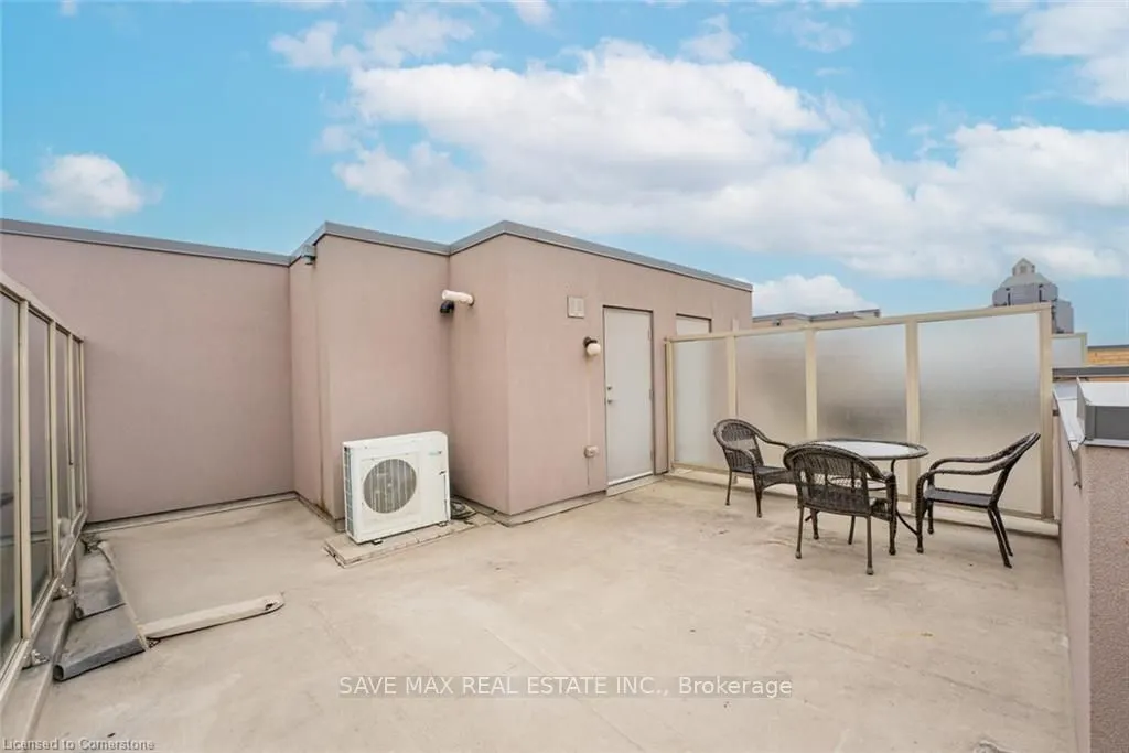 1070 Progress Avenue, #306