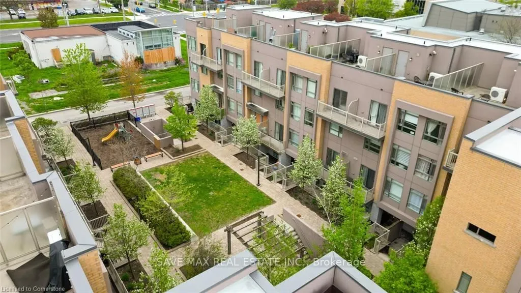1070 Progress Avenue, #306