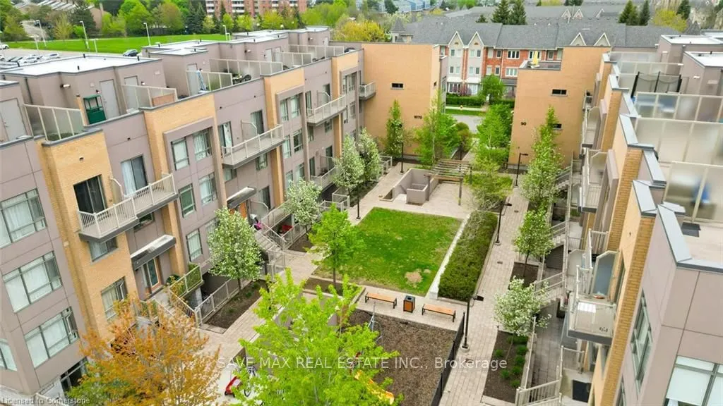 1070 Progress Avenue, #306