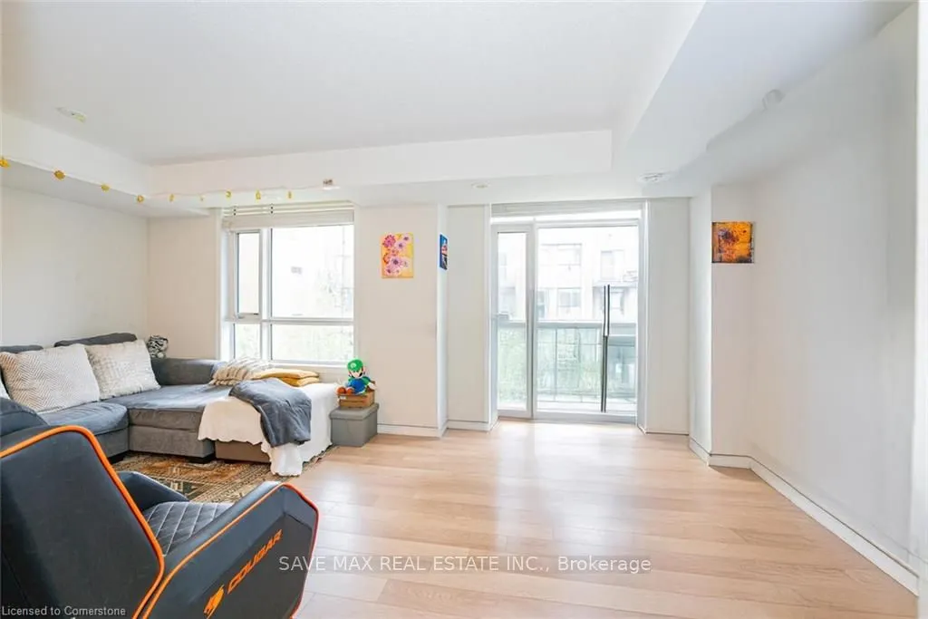 1070 Progress Avenue, #306